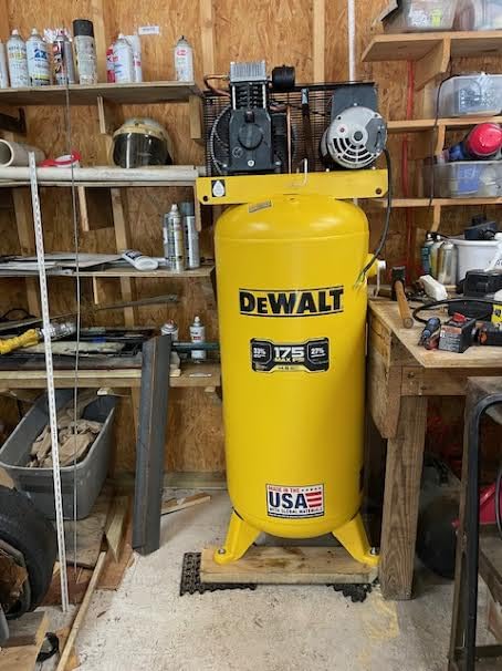 DEWALT 60 Gallon Vertical Air Compressor, 5 HP, 175 Max PSI, Single Stage, 240V customer photo 1