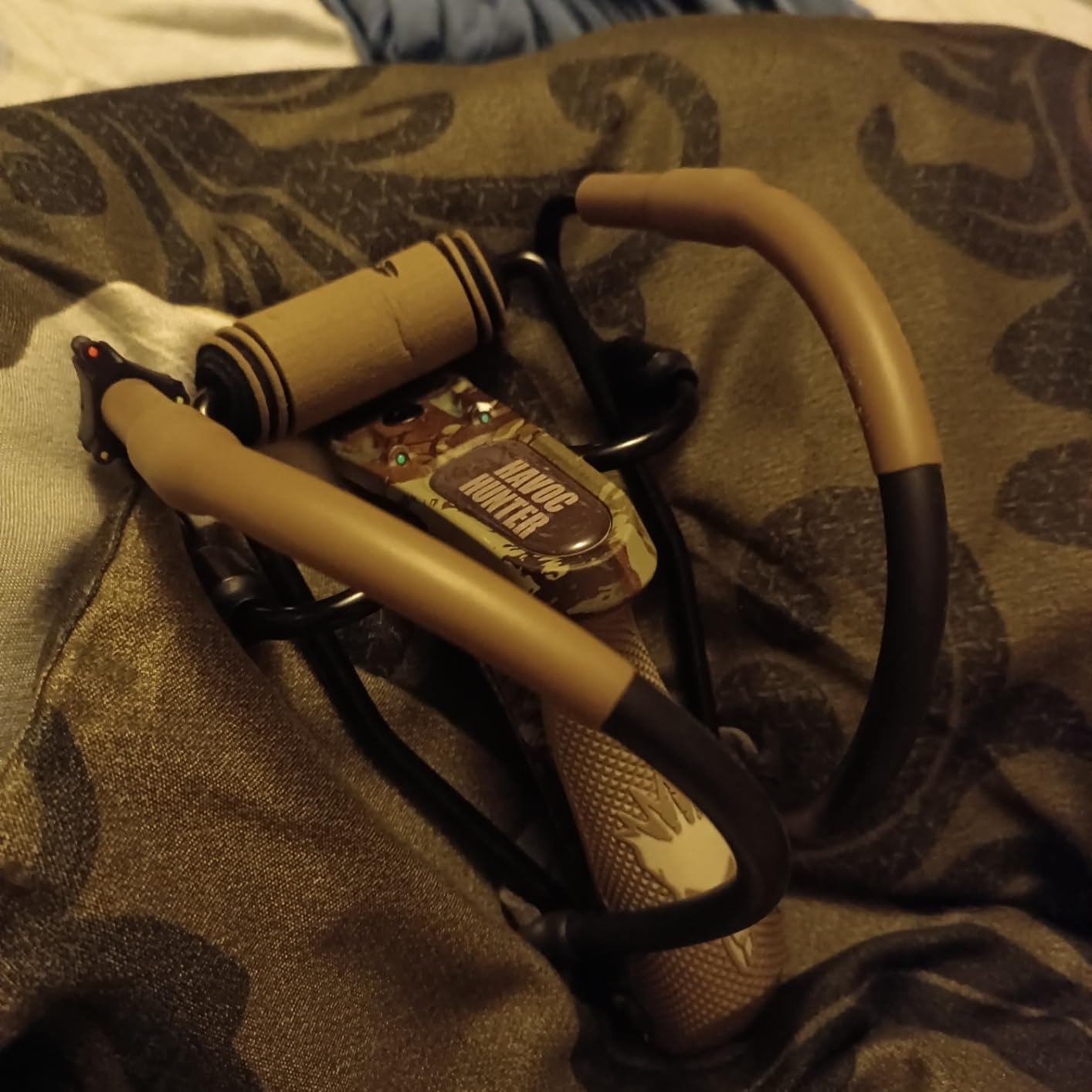 King Rat Slingshots by Barnett, Havoc Hunter Slingshot, Includes Double-X Tapered Speed Bands, Hotshot .38 Caliber Ammo, & Brushed Leather Pouch customer photo 2