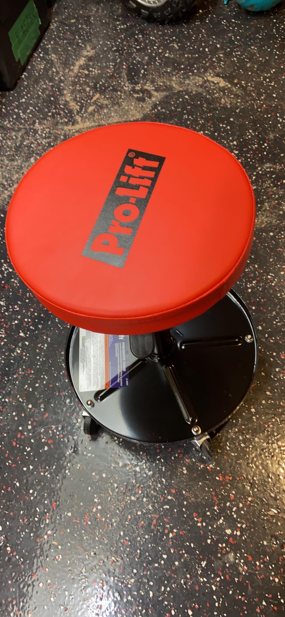 Pro-Lift PL9300H Pneumatic Chair with 300 lbs Capacity - Black/Orange customer photo 2