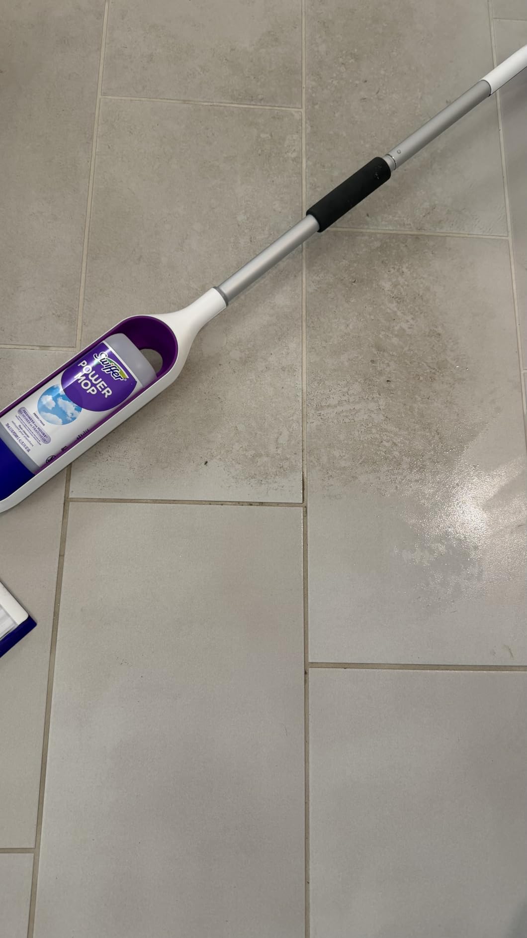 Swiffer PowerMop Mopping Kit for Floor Cleaning, Set Includes 1 Power Mop, 2 Replacement Pads, 1 Liquid Solution Refill, 2 Batteries, No Bucket Needed Electric Spray Cleaner, Multi-Surface and Wood customer photo 1