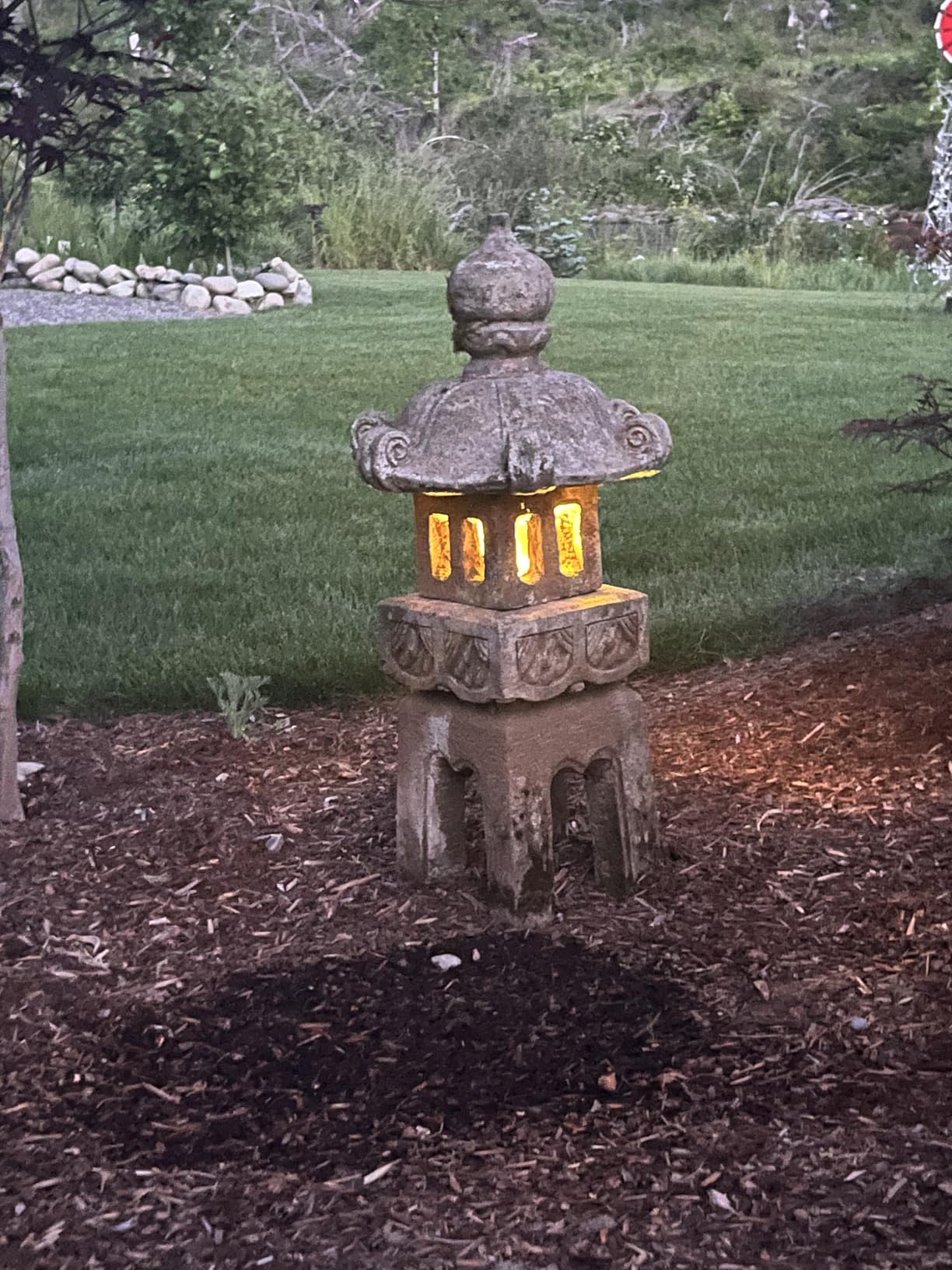 T-SUNUS Solar Garden Spot Lights, LED Solar Landscape Light Outdoor IP65 Waterproof 9.8ft Cable, Separated Solar Panel, Auto ON/Off for Garden, Driveway, Pathway, Pool Area (White 6000K) customer photo 1