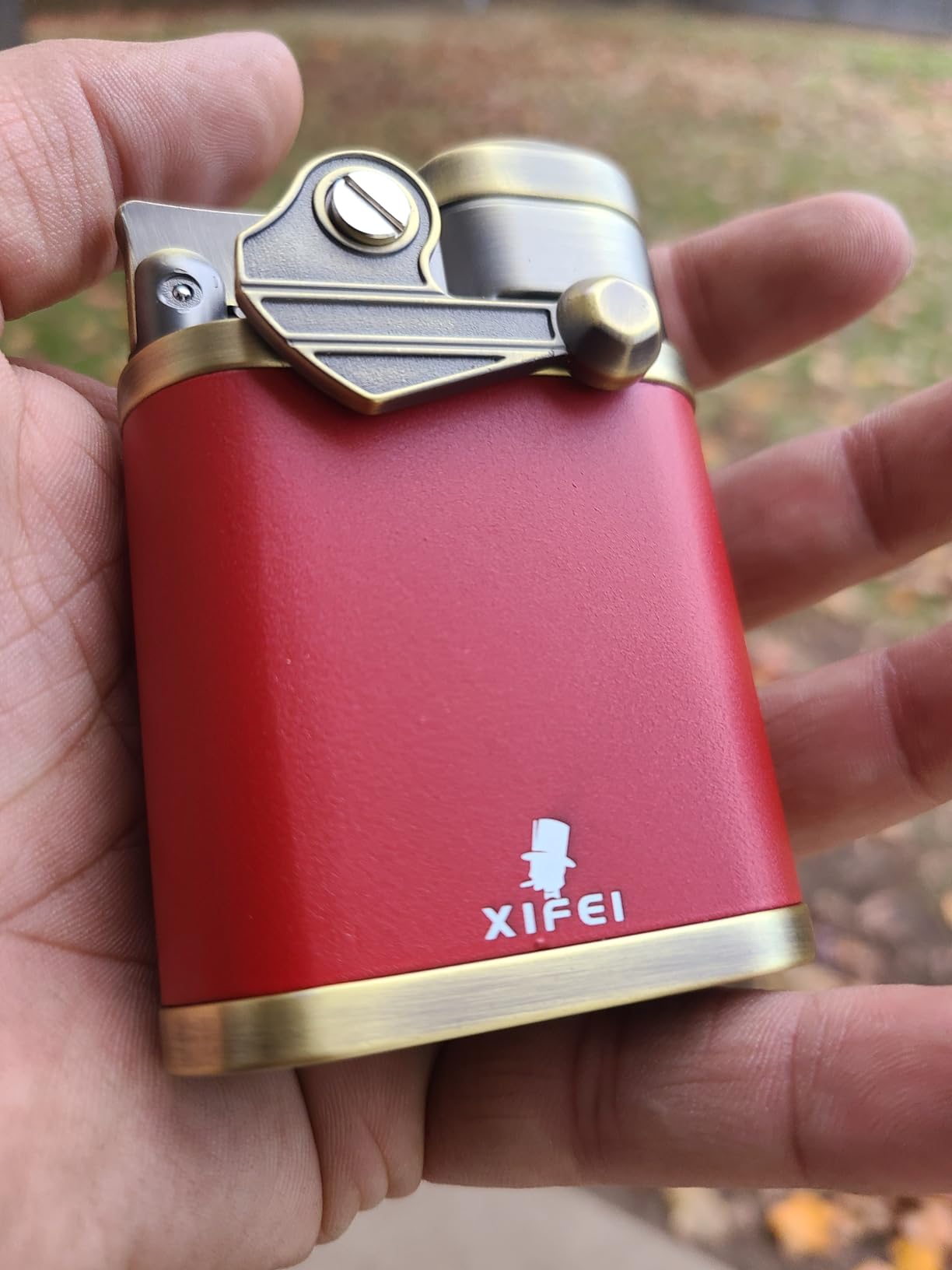 XIFEI Cigar Lighter 4 Jet Flame Torch Lighter with Cigar Holder, Windproof Rocker Arm Lighter Adjustable Flame, Refillable Butane Lighter (Bronze) customer photo 2