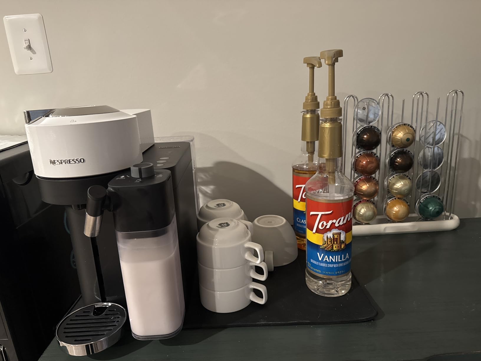 Vertuo Lattissima Coffee & Espresso Maker by De'Longhi, Matte White and Glossy customer photo 1