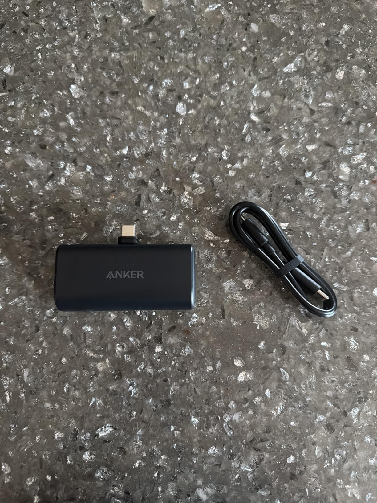 Anker Portable Charger, Nano Power Bank with Built-in USB C Connector, 5,000mAh Portable Charger 22.5W, for iPhone 17/16/15 Series, Samsung S22/23 Series, iPad Pro/Air, AirPods, and More customer photo 2