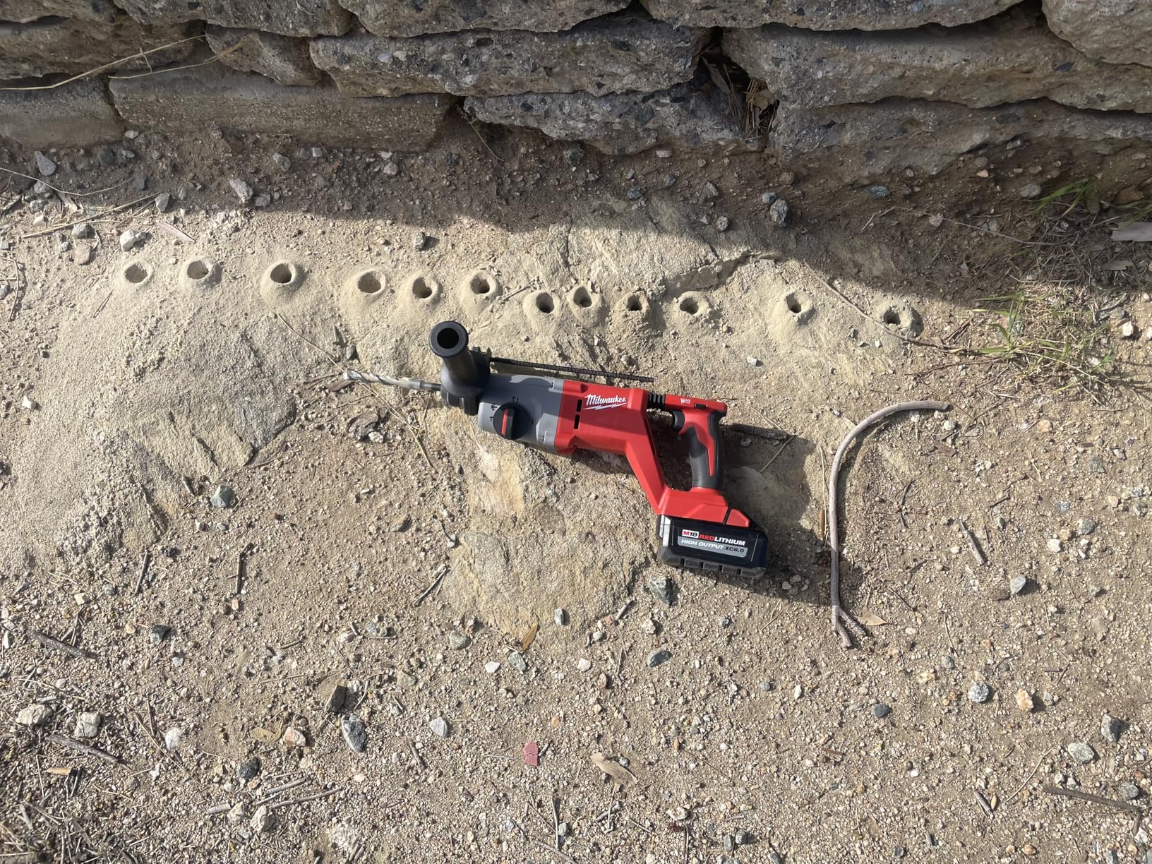 Milwaukee Electric - M18. BRUSHLESS 1. SDS Plus D-Handle Rotary Hammer customer photo 1
