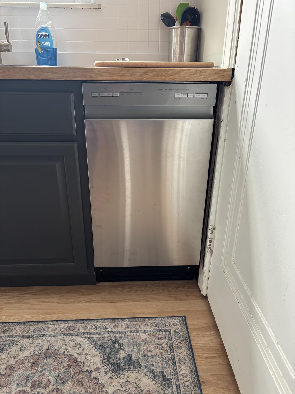 Midea 18 Inch Built-in Dishwasher, Slim Space-Saving Design with Stainless Steel Tub, 8 Place Settings & 6 Wash Cycles, Energy Star Certified Dishwasher with Heated Dry & High-Temp Wash, Black customer photo 2