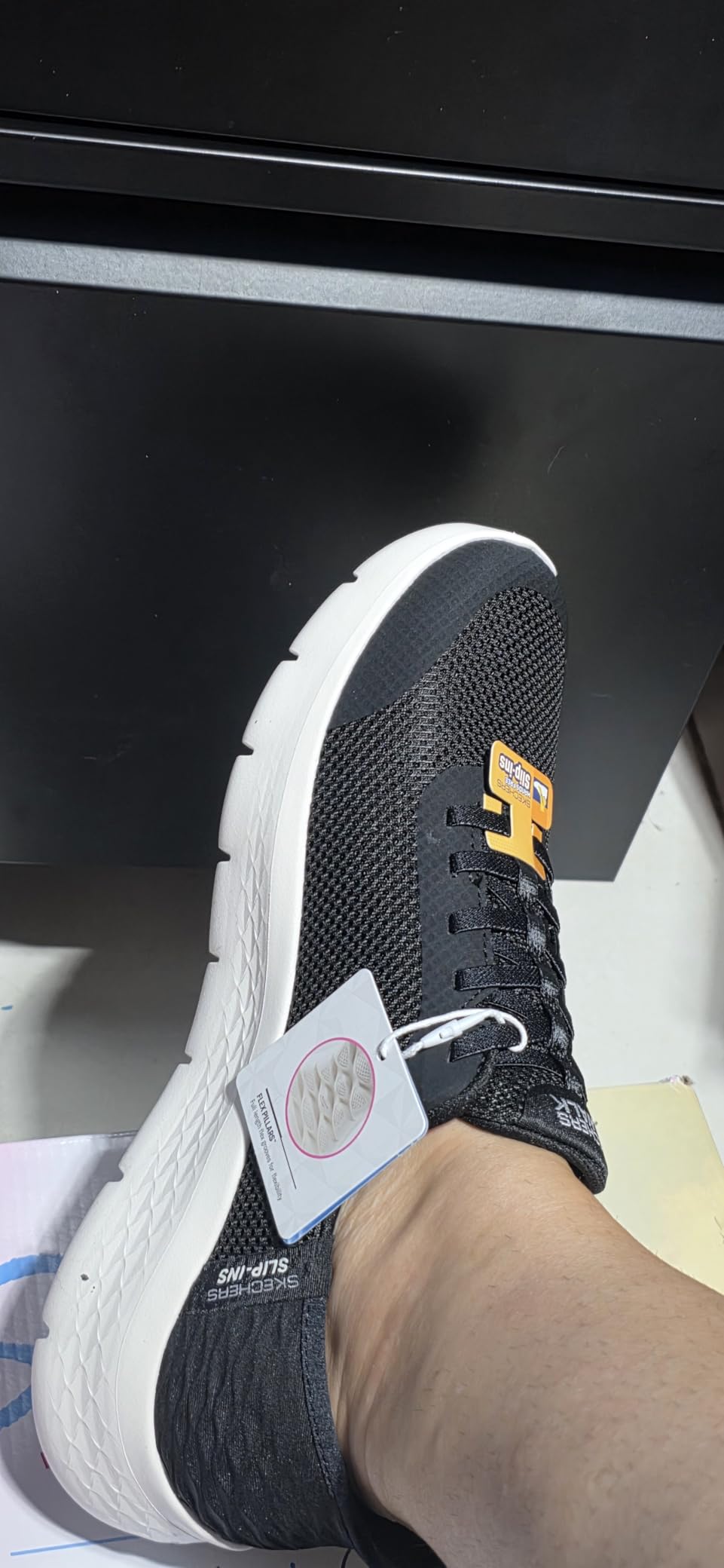Skechers Women's Hands Free Slip-ins Go Walk Flex - Grand Entry Sneaker customer photo 2