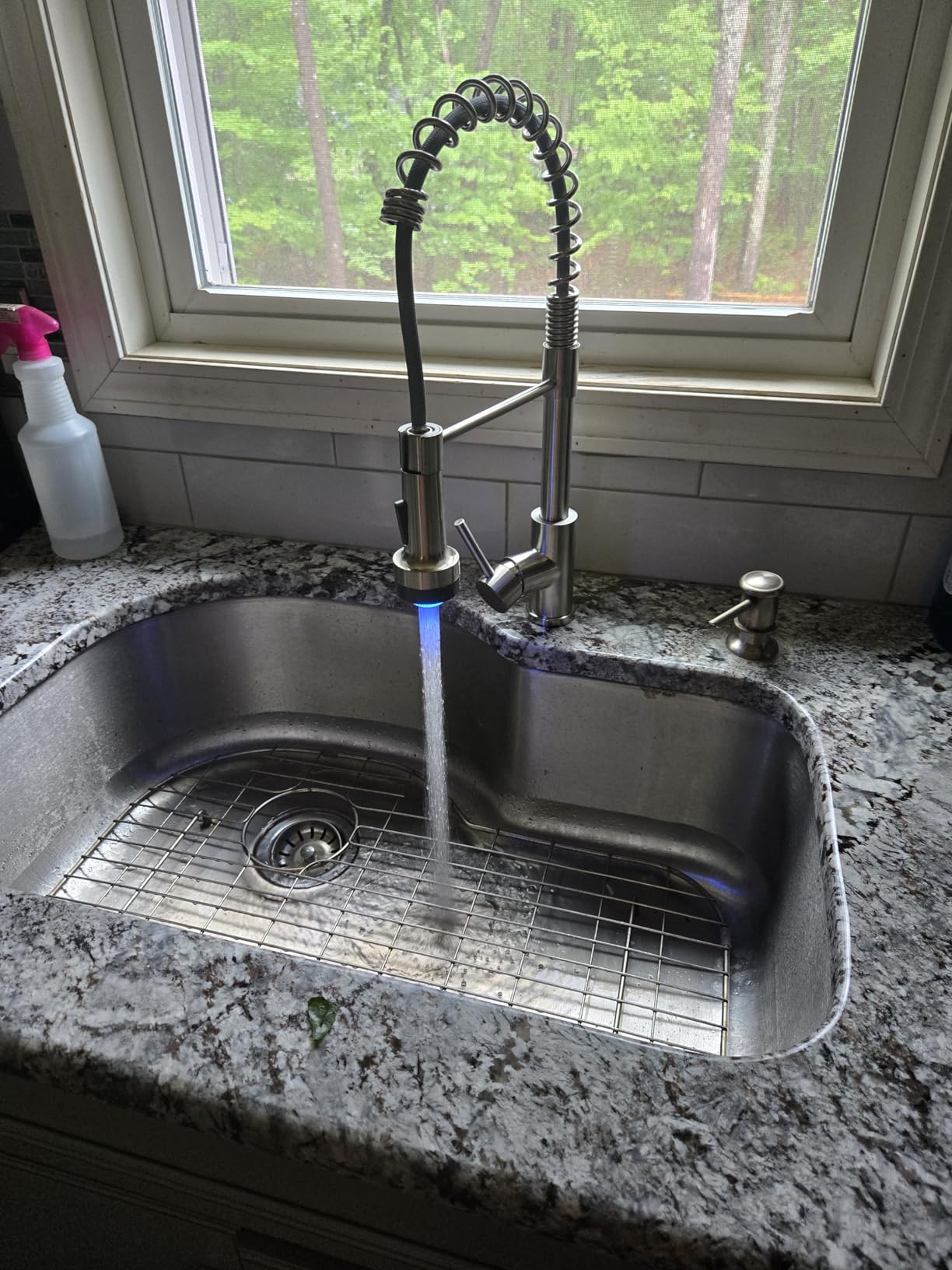 OWOFAN Touchless Pull Down Kitchen Faucet LED Light Brushed Nickel | Temperature LED Light, Single Handle Kitchen Sink Faucet, Motion Sensor, Smart Hands-Free, Lead-Free Stainless Steel customer photo 1