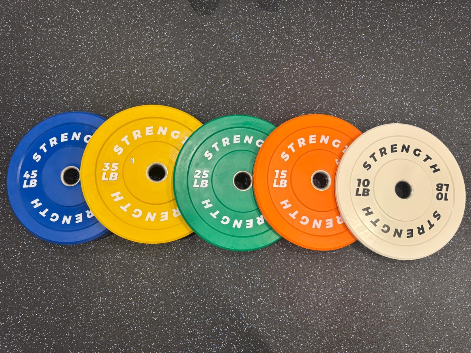 Rendpas 2-Inch Olympic Bumper Plates, 100% Virgin Rubber Low Bounce Barbell Weight for Home Gym Strength Training, 10lb-45lb Black with Color-Coded customer photo 1