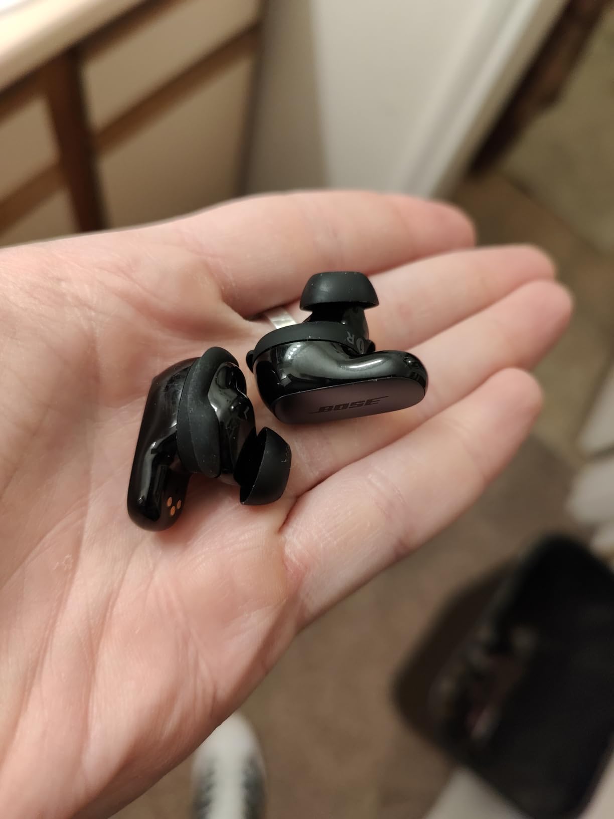 QuietComfort Ultra Bluetooth Earbuds, Wireless Earbuds with Spatial Audio and World-Class Active Noise Cancellation, Deep Bass, Up to 6 Hours of Playtime, Black customer photo 1