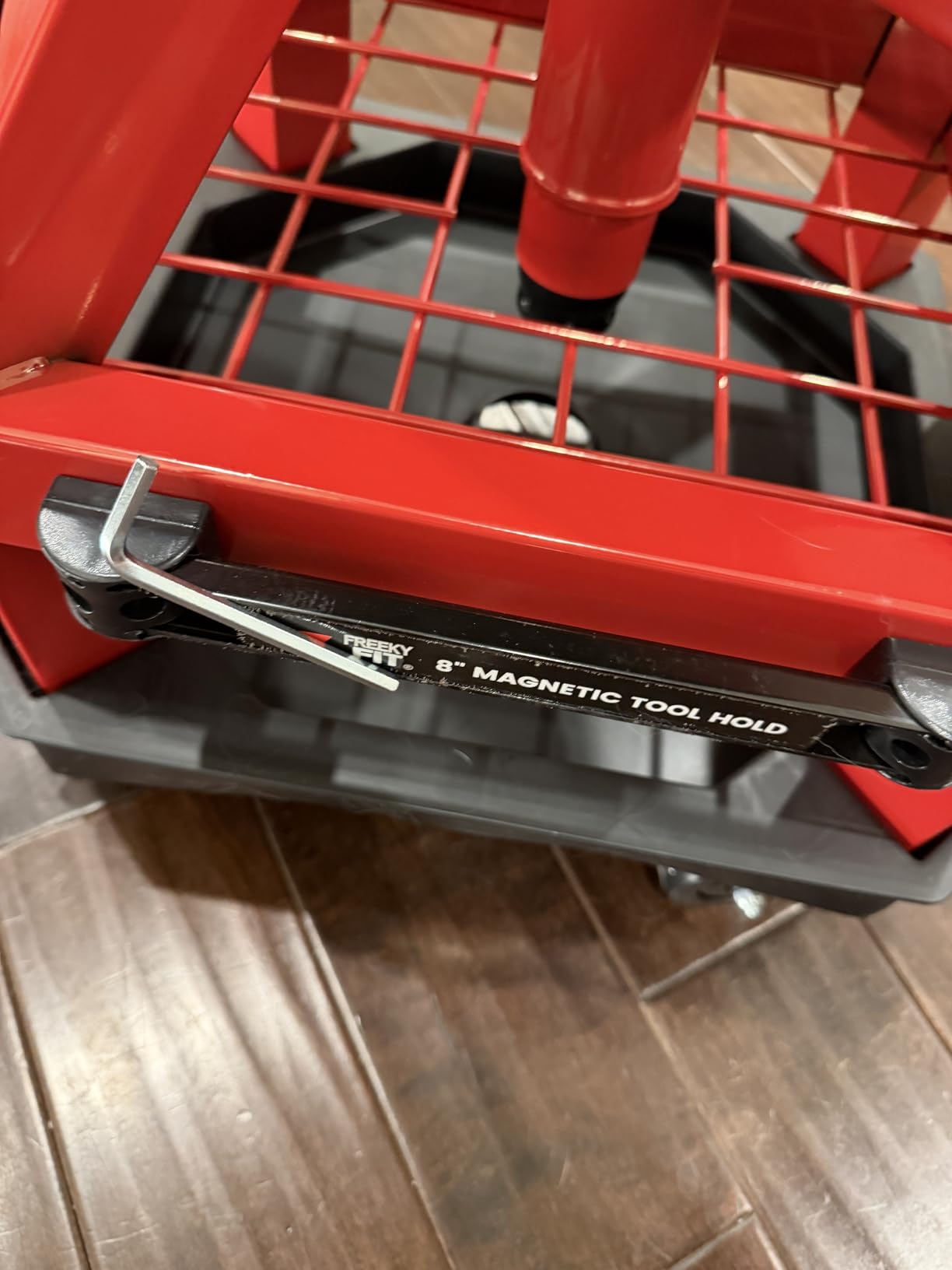 Rolling Shop Stool for Garage with Casters, DO02-Adjustable Height 360° Swivel Shop Seat with Tool Tray Storage, Magnetic Tool Hold, Heavy Duty, Red customer photo 2
