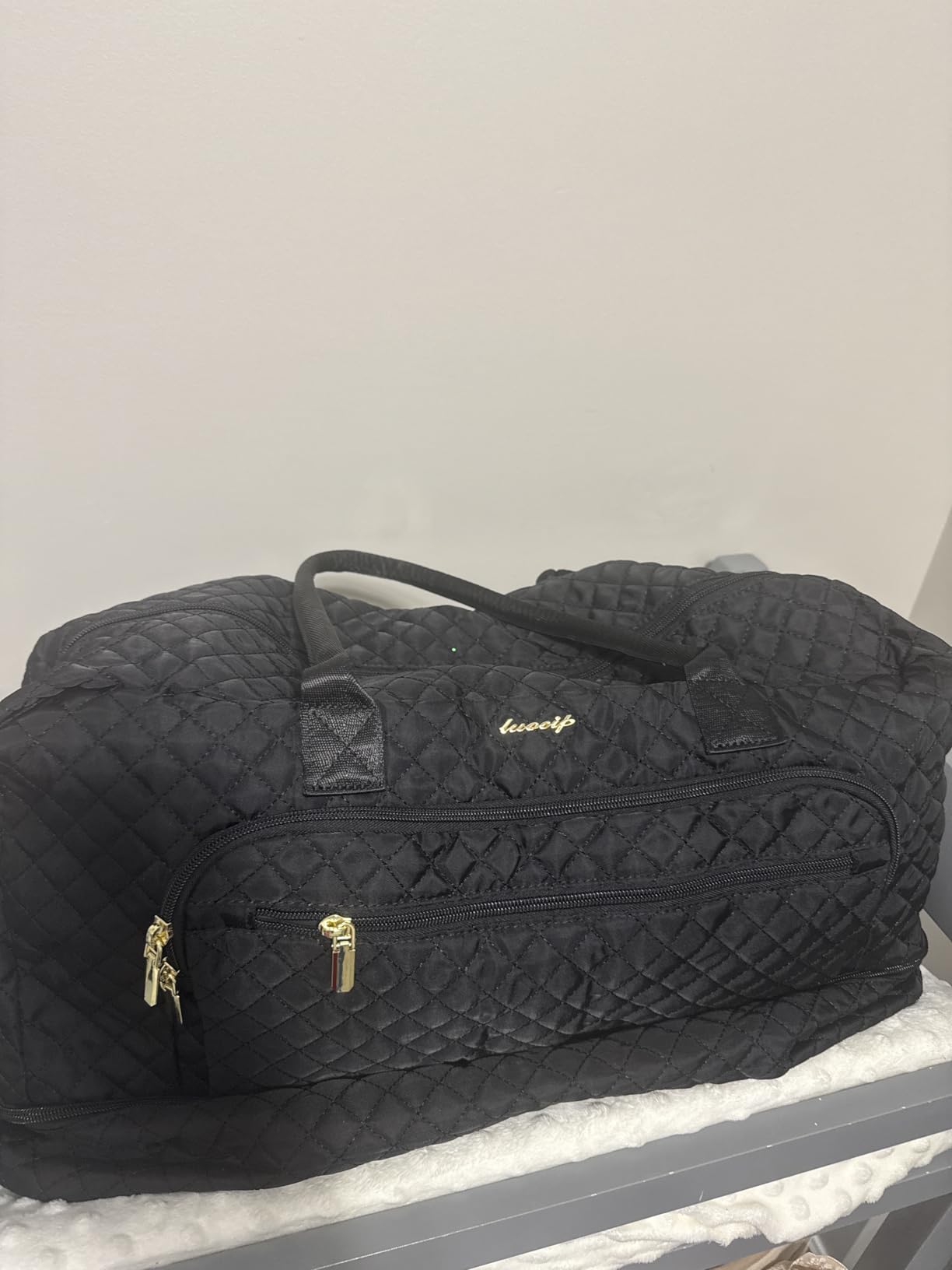 Large Travel Duffle Bags for Women: 35L Weekender Bag with Shoe Compartment customer photo 1