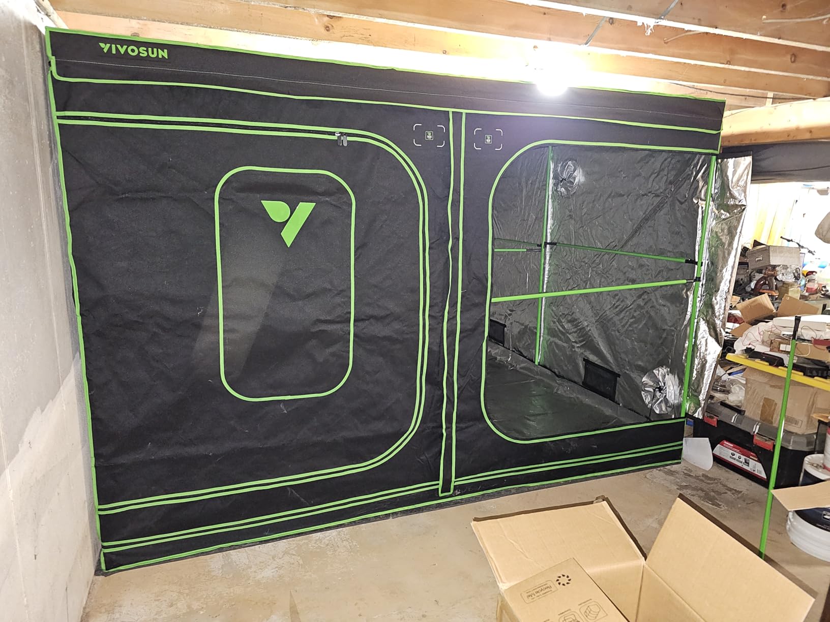 VIVOSUN P448 Advance PRO Grow Tent 4x4, with Thick 1 inch Poles, Strengthened High Reflective Mylar Oxford Tent, Extra Hanging Bars & High CFM Kit 48