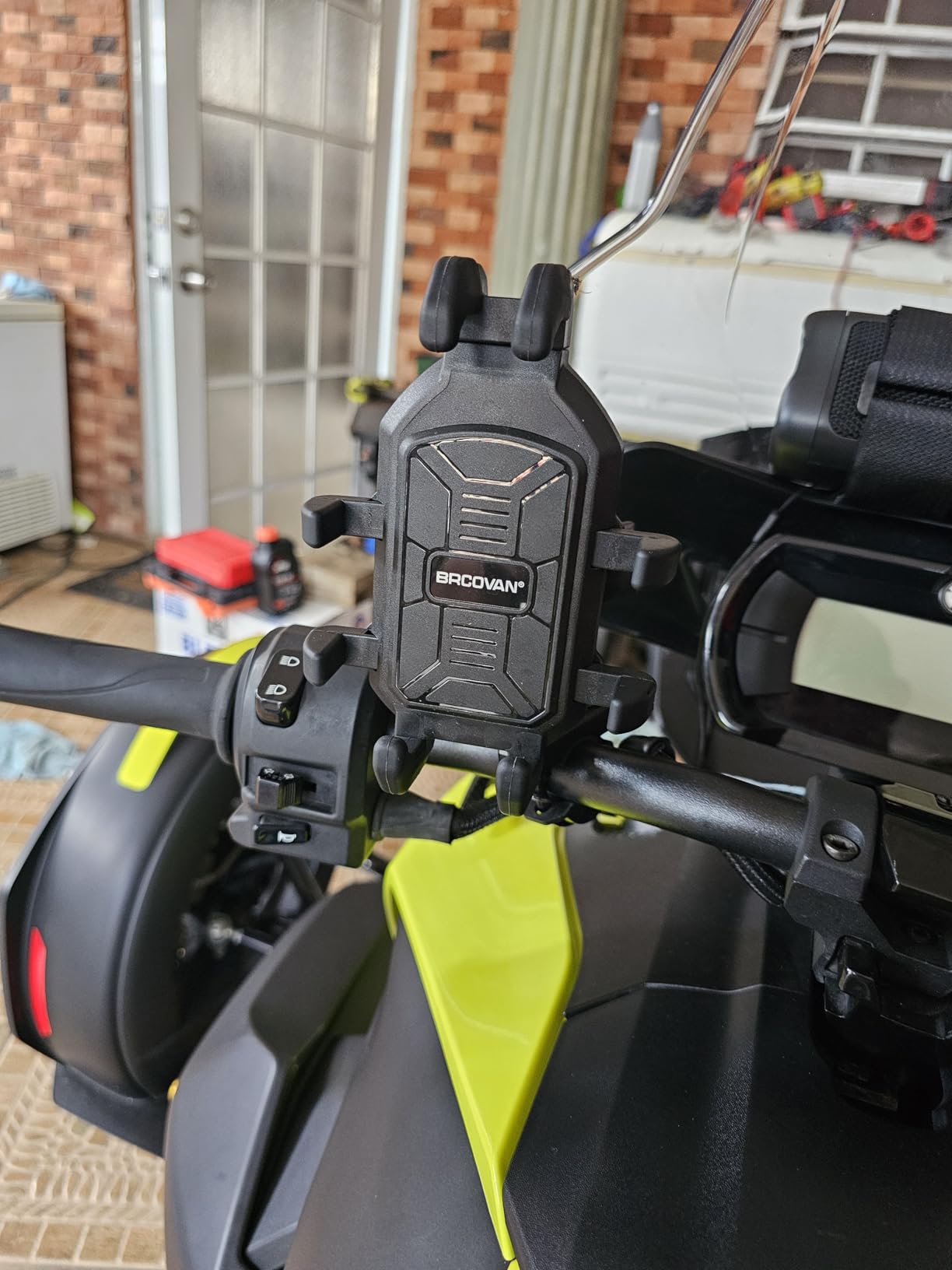 BRCOVAN Motorcycle Phone Mount Holder with Vibration Dampener, Anti-Shake Handlebar Cellphone Cradle for Bike Bicycle Scooter ATV, Adjustable Fit 5.4-6.9'' Smartphone customer photo 2