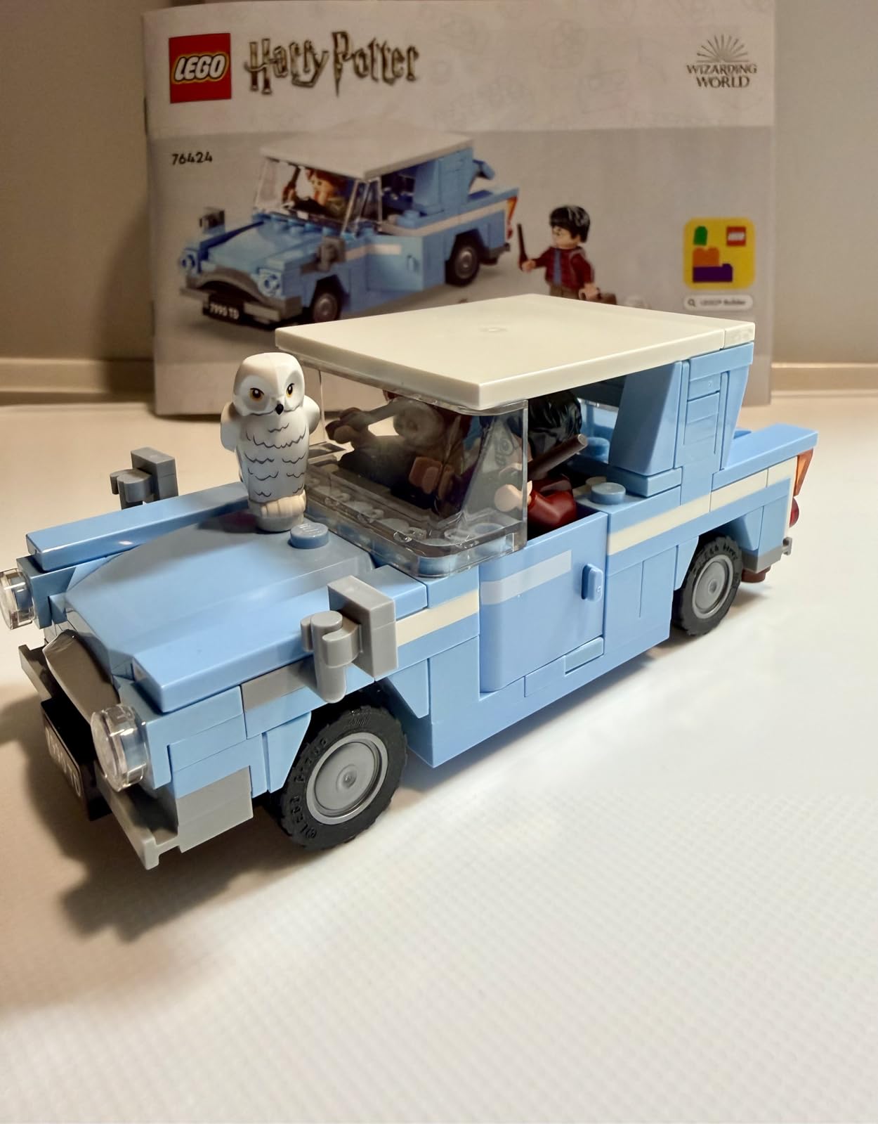 LEGO Harry Potter Flying Ford Anglia Buildable Car Toy 76424 customer photo 1