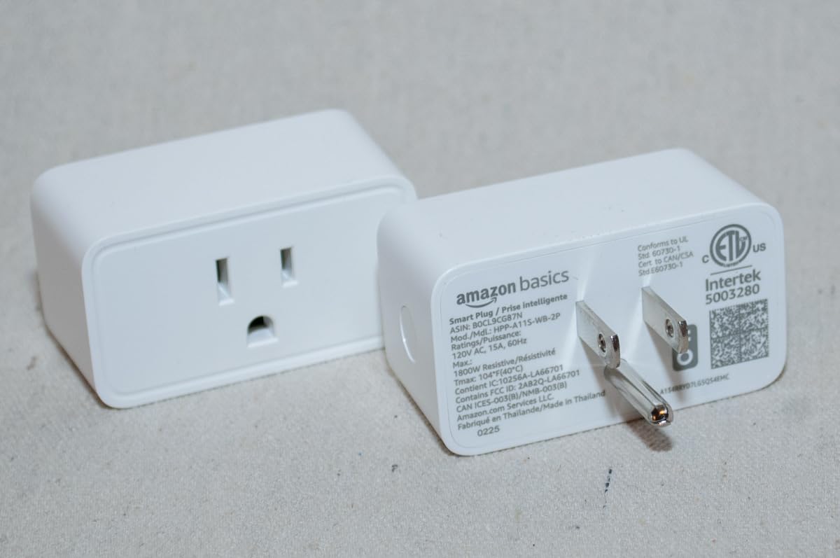 Amazon Basics Smart Plug with Timer Function, Voice Control, WiFi Outlet, Works with Alexa Only, Schedule, APP Control, 2.4 GHz Wi-Fi, No Hub Required, 2-Pack, White customer photo 2