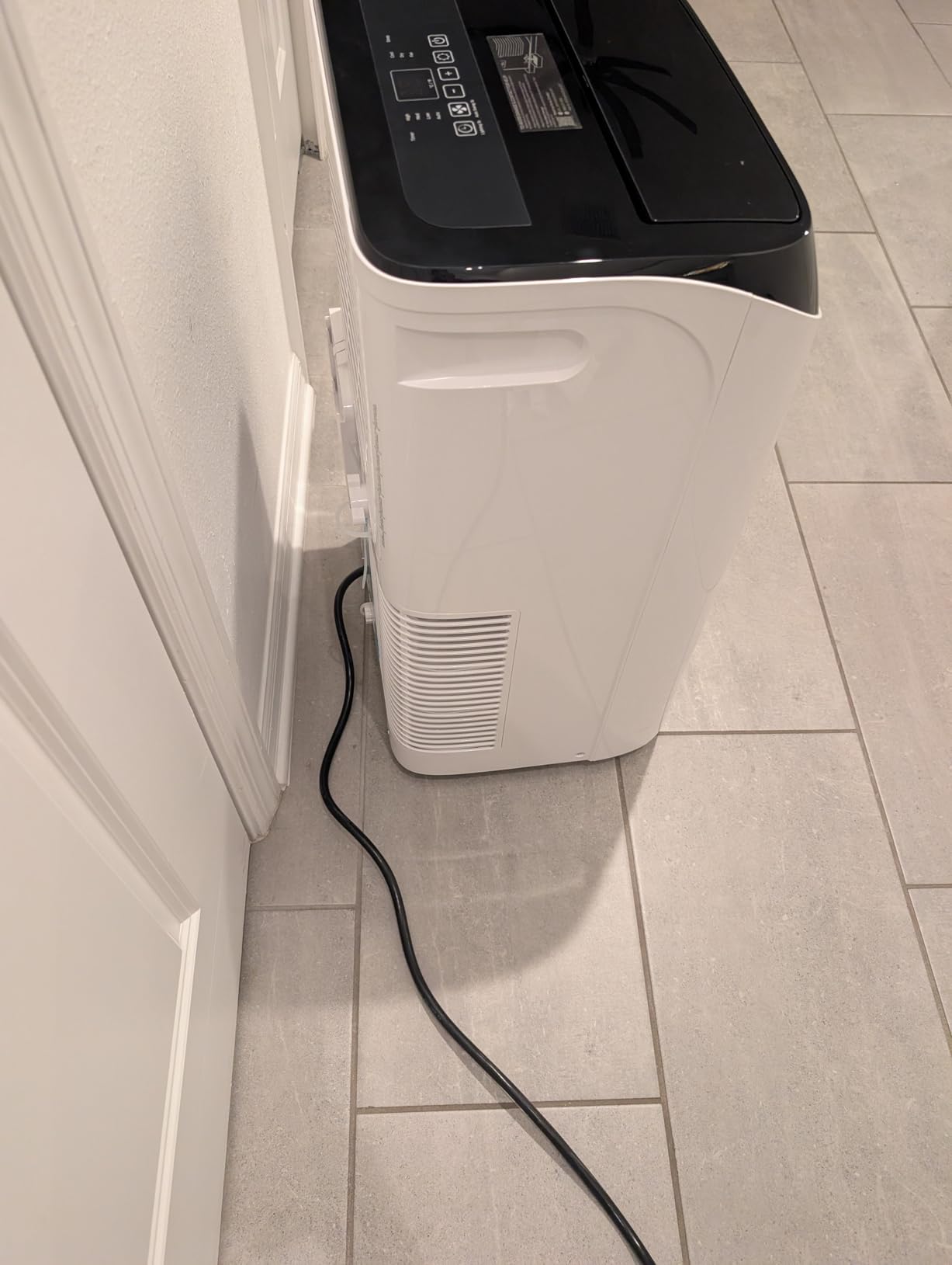 14000 BTU Portable Air Conditioners with Remote Control, 3-in-1 Free Standing Cooling AC Unit with Fan & Dehumidifier, Cools Room up to 700 sq.ft, Smart/Sleep Mode, 3 Speed, Auto Swing, 24H Timer customer photo 2