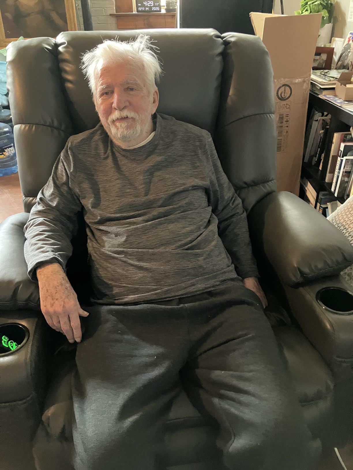 MCombo Triple Motor Lay Flat Power Lift Recliner Chair for Tall Elderly, Infinite Position, Massage, Dual Heating, Adjustable Headrest, Faux Leather 7634 (Dark Brown, Large) customer photo 1