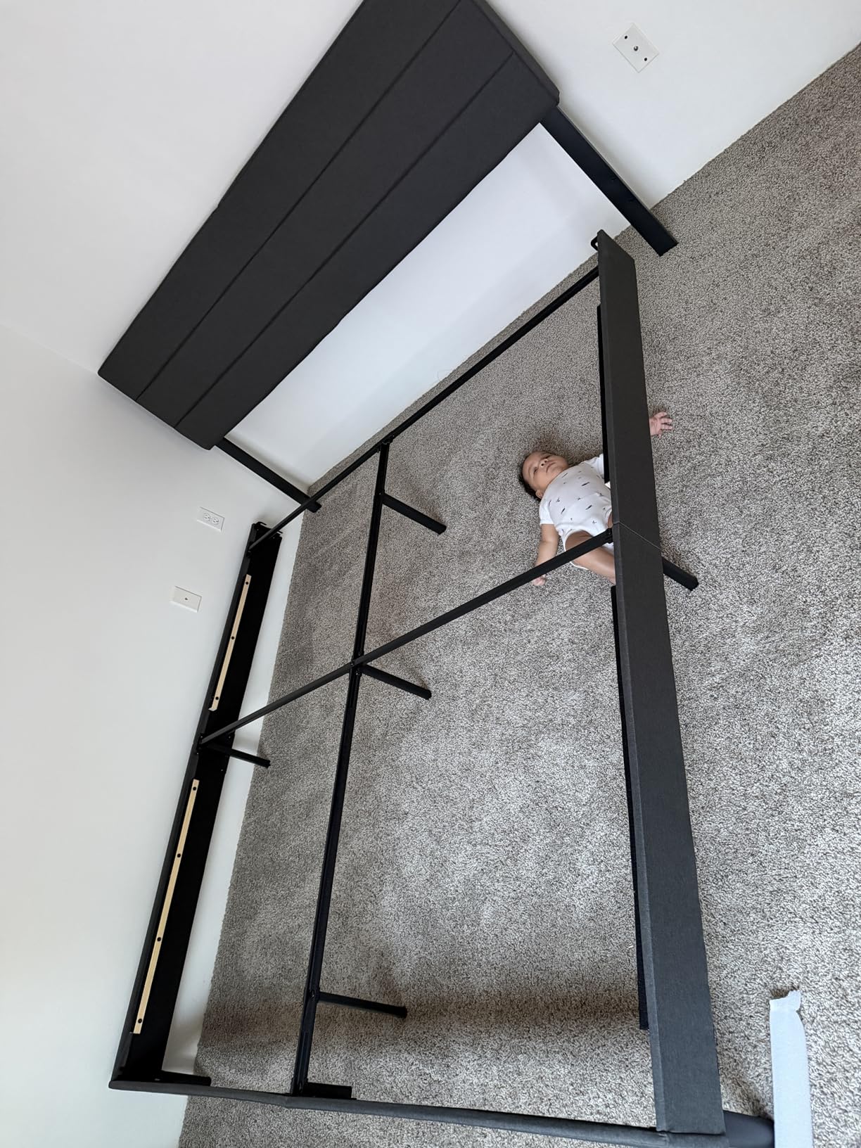 Zinus Queen Maya Upholstered Bed Frame with Asymmetric Headboard, Durable Wooden Slats, Sturdy Framework, Noise Free Sleep, No Box Spring Needed, Easy Assembly, Eco Friendly Packaging, Dark Grey customer photo 2