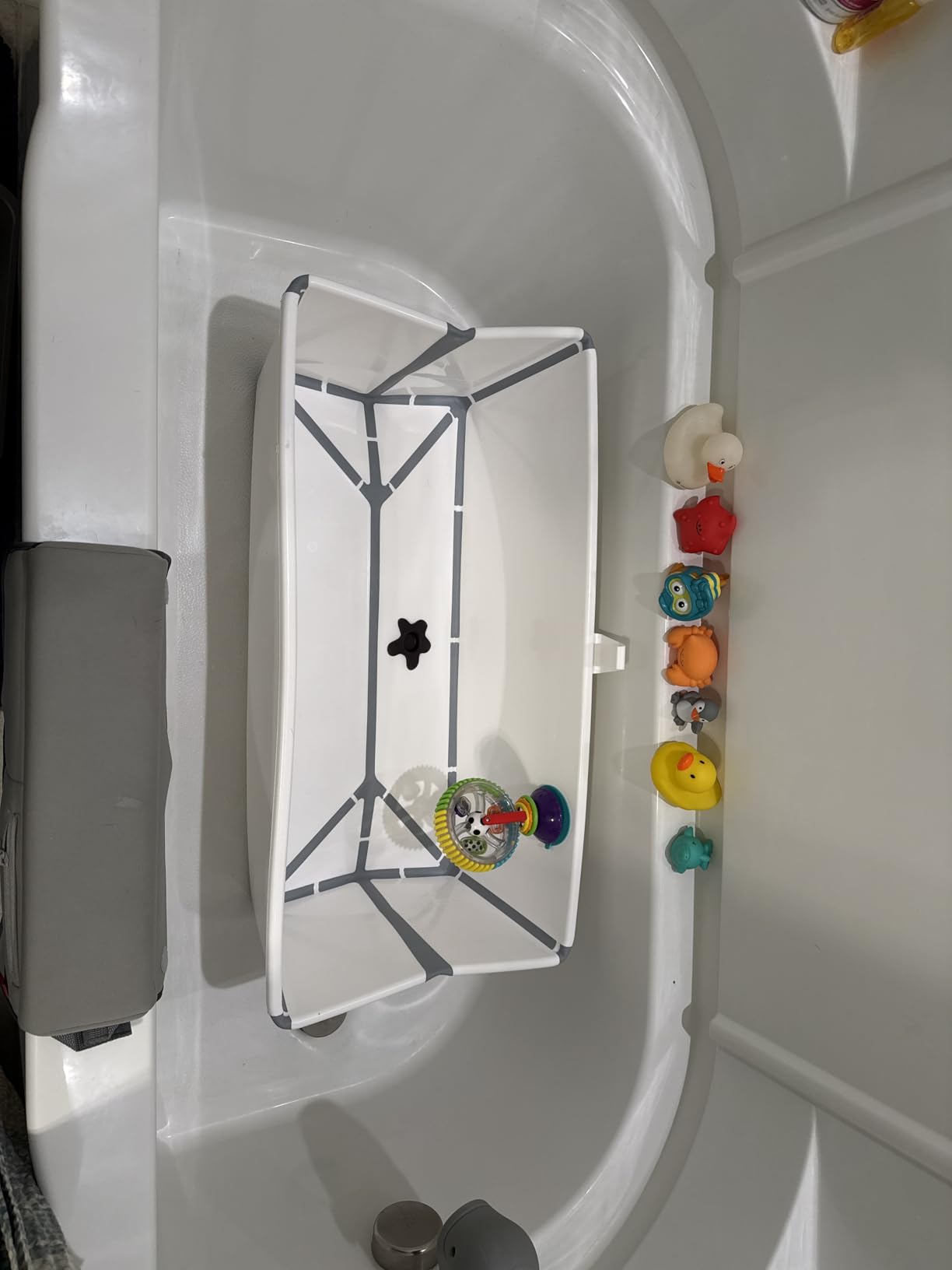 Stokke Flexi Bath X-Large Baby Bathtub, Sandy Beige - 31.5 x 15.7 x 9.4 in - Best for Infants & Toddlers - Lightweight, Foldable & Easy to Store - Convenient to Use at Home or Traveling customer photo 1