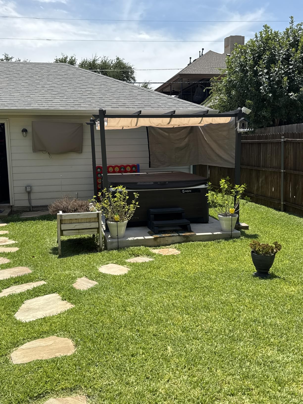 VINGLI 10'x 10' Outdoor Pergola Retractable Aluminum Pergola Canopy with Adjustable Roof, Patio Pergola for Deck, Porch, Garden, Yard (Gray) customer photo 1