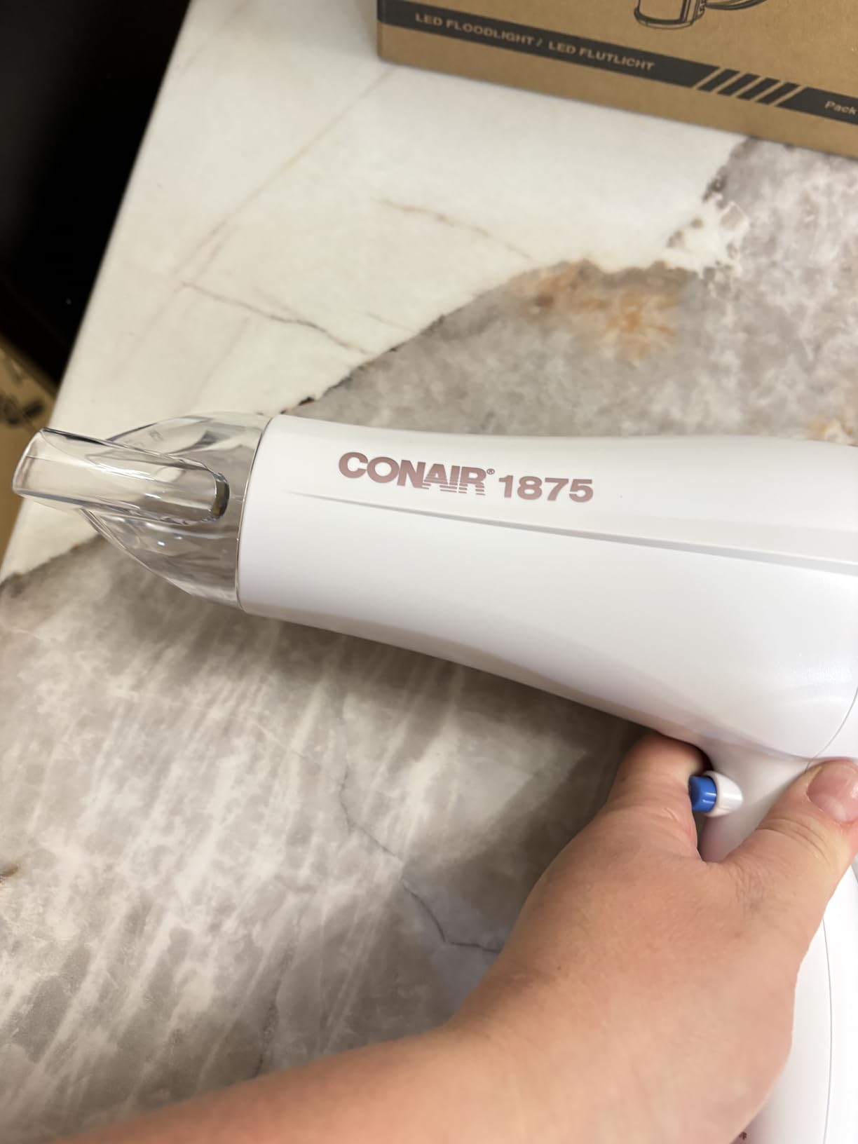 Conair Double Ceramic Ionic Hair Dryer | Double Ceramic ionic tech reduces frizz for fine, thick, and curly hair types, White, Model 566DCN4 customer photo 2