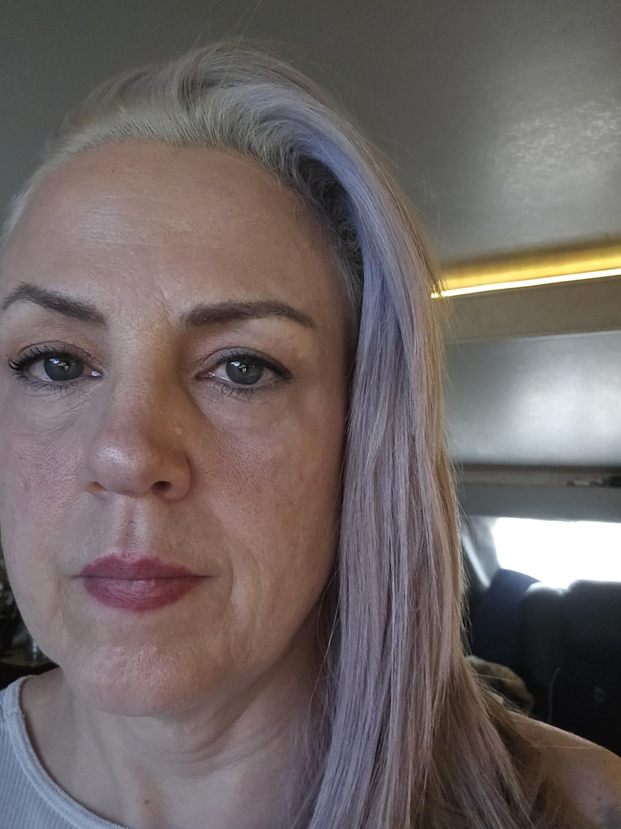e.l.f. Soft Glam Foundation, Medium Coverage, Long-Lasting & Buildable Foundation For A Smooth, Satin Finish, Vegan & Cruelty-Free, 25 Light Neutral customer photo 1
