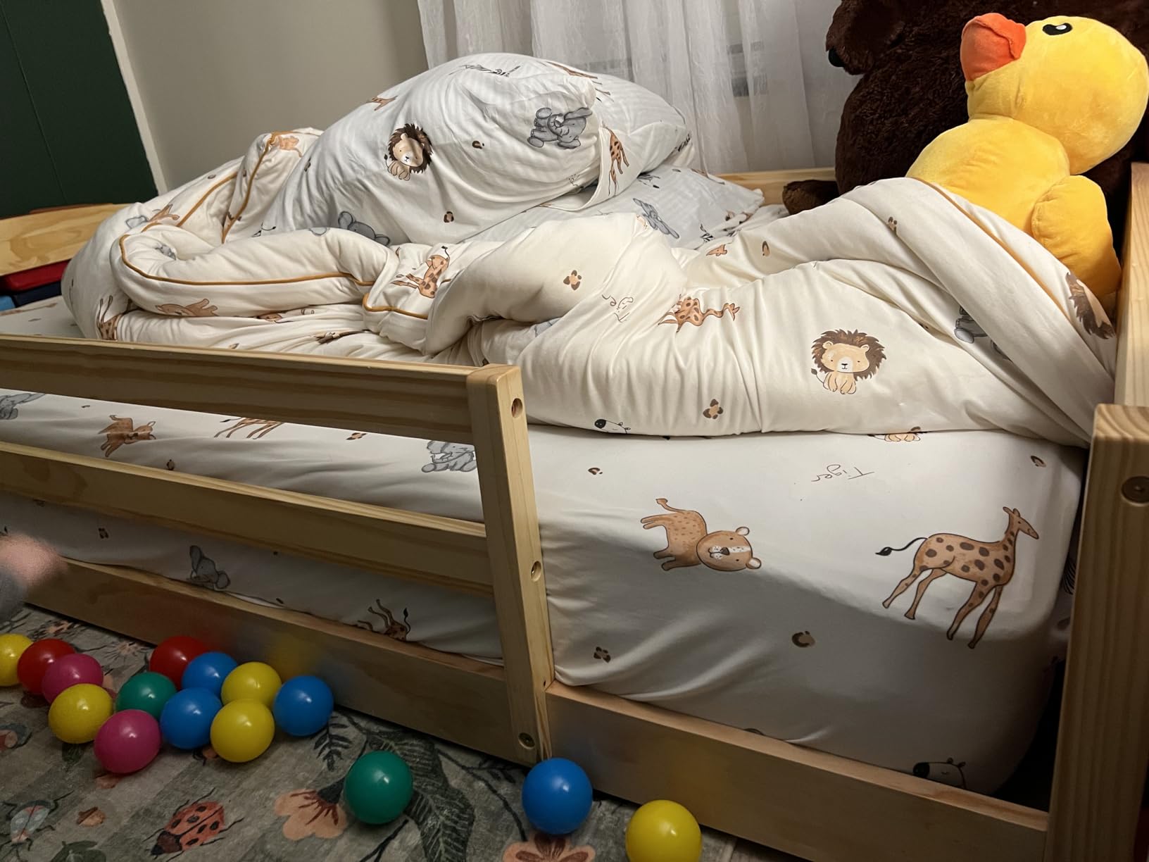 Ocodile Twin Floor Bed with Safety Guardrails for Kids, Montessori Inspired, Gray customer photo 1
