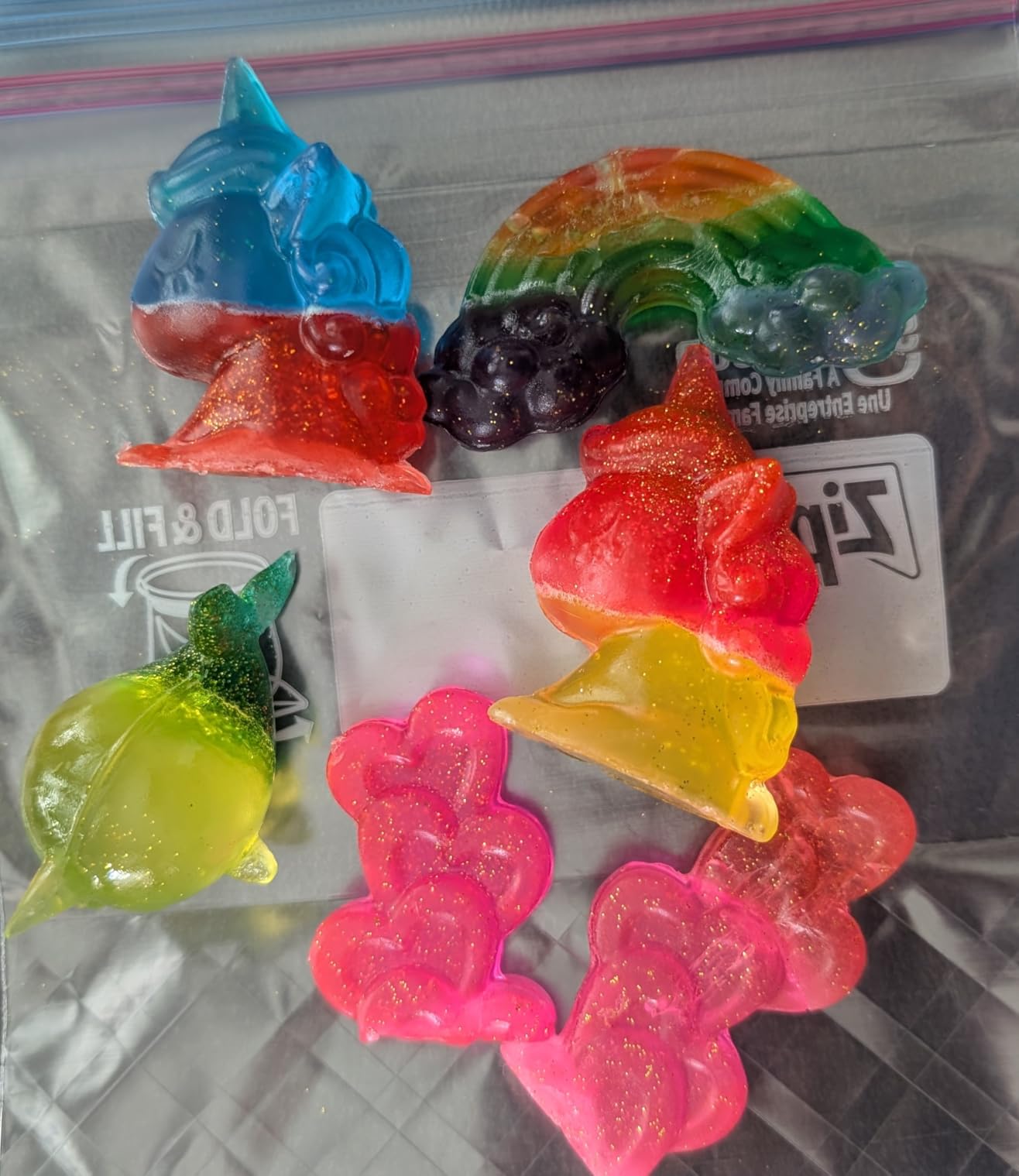 Klever Kits Unicorn Soap Making Kit- 4 Molds Girl Crafts DIY Project, Unicorn Girl Gifts, Kids Birthday Gift for Aged 6+, Science STEM Activity Teenage Gifts for Toddler Ages 6 7 8 9 10 11 12 customer photo 1