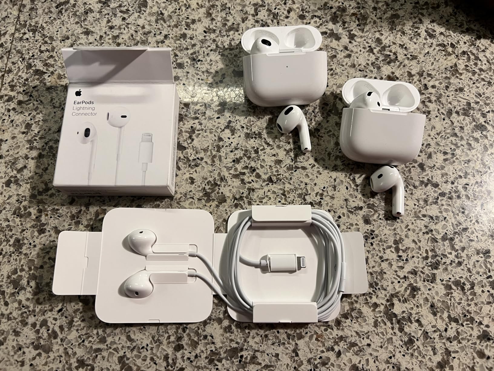 EarPods Headphones with Lightning Connector, Wired Ear Buds for iPhone with Built-in Remote to Control Music, Phone Calls, and Volume customer photo 2