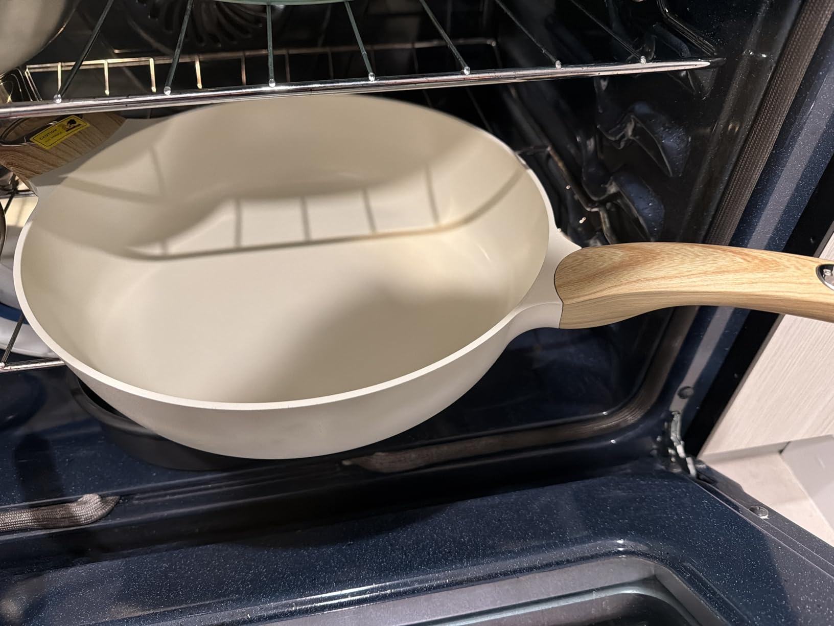 SENSARTE Ceramic Nonstick Frying Pan Skillet with Lid, 12 Inch Large Deep Frying Pan, 5 Qt Saute Pan, PFOA PFAS PTFE Free customer photo 1