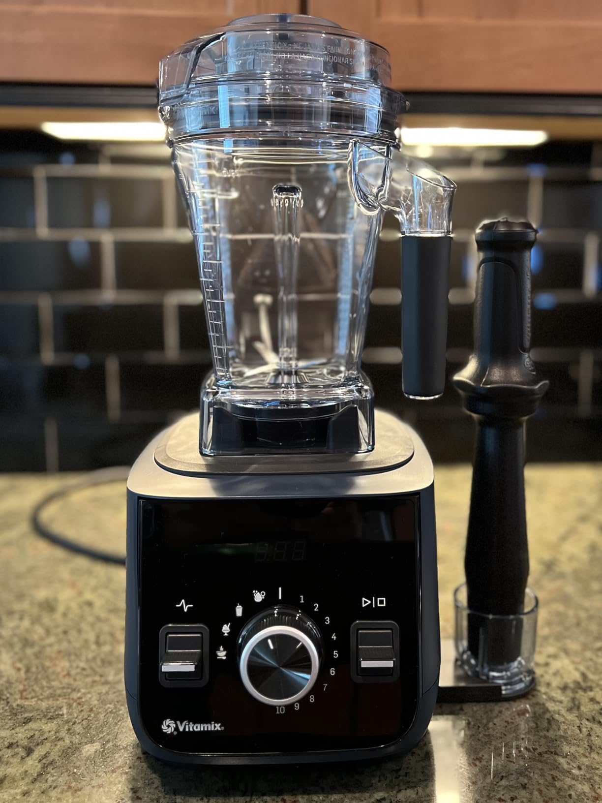 Ascent X2 Blender with Three Blending Programs, Self-Cleaning Program, Professional-Grade Blender for Smoothies, Soups and More, Stainless-Steel Blades, 48 Oz Container, Polar White customer photo 1