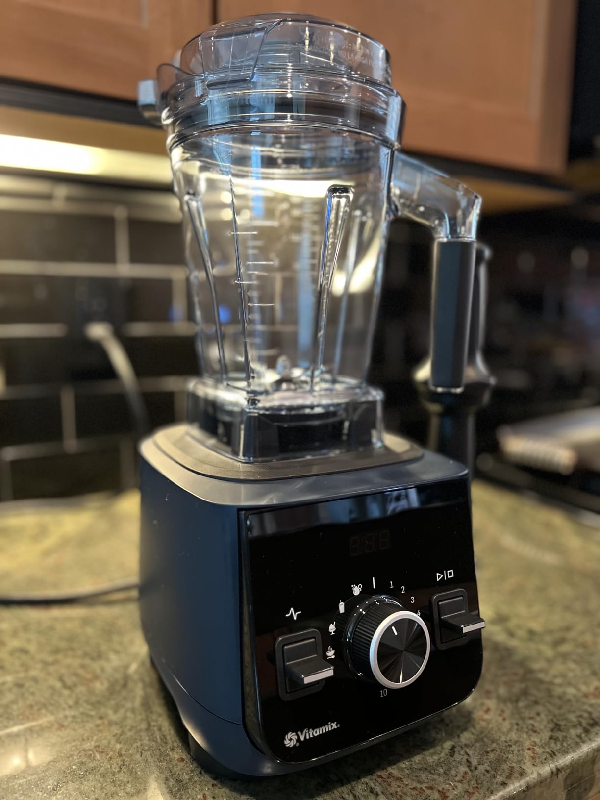 Ascent X2 Blender with Three Blending Programs, Self-Cleaning Program, Professional-Grade Blender for Smoothies, Soups and More, Stainless-Steel Blades, 48 Oz Container, Polar White customer photo 2