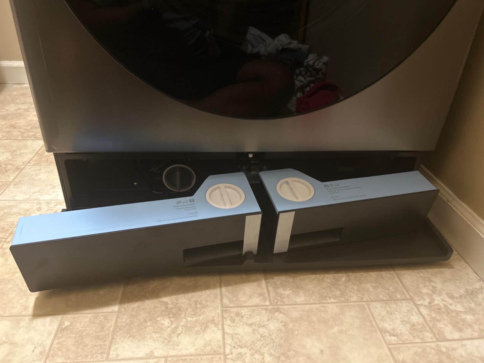 Samsung 5.3 cu. ft. Bespoke AI Laundry Ventless Heat Pump Dryer Combo All-in-One Ultra Capacity Washer with AI Home, Dark Steel, WD53DBA900HZA1 customer photo 2