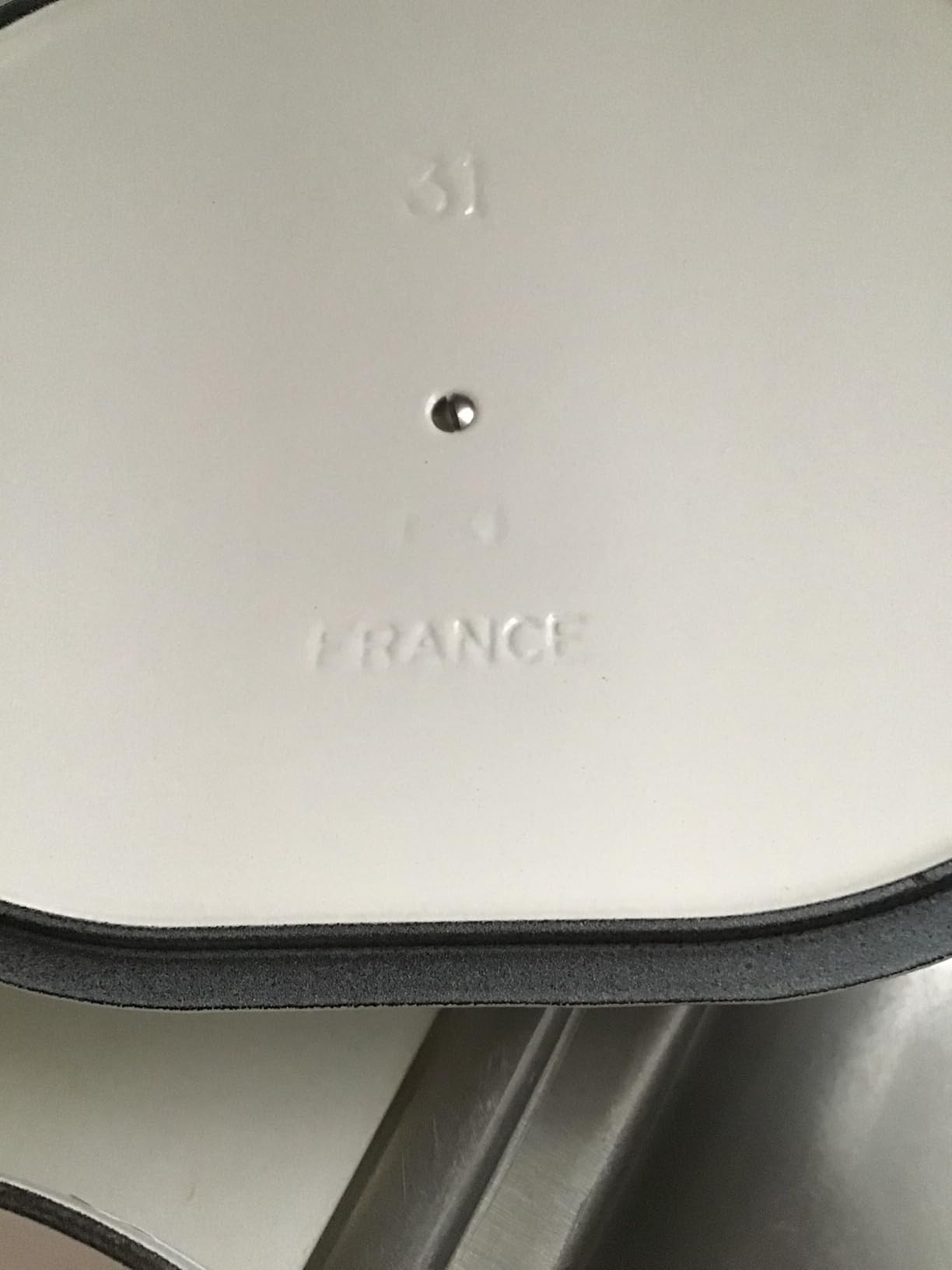 Le Creuset Enameled Cast Iron Signature Oval Casserole with Lid, 3.75 qt., Licorice customer photo 1