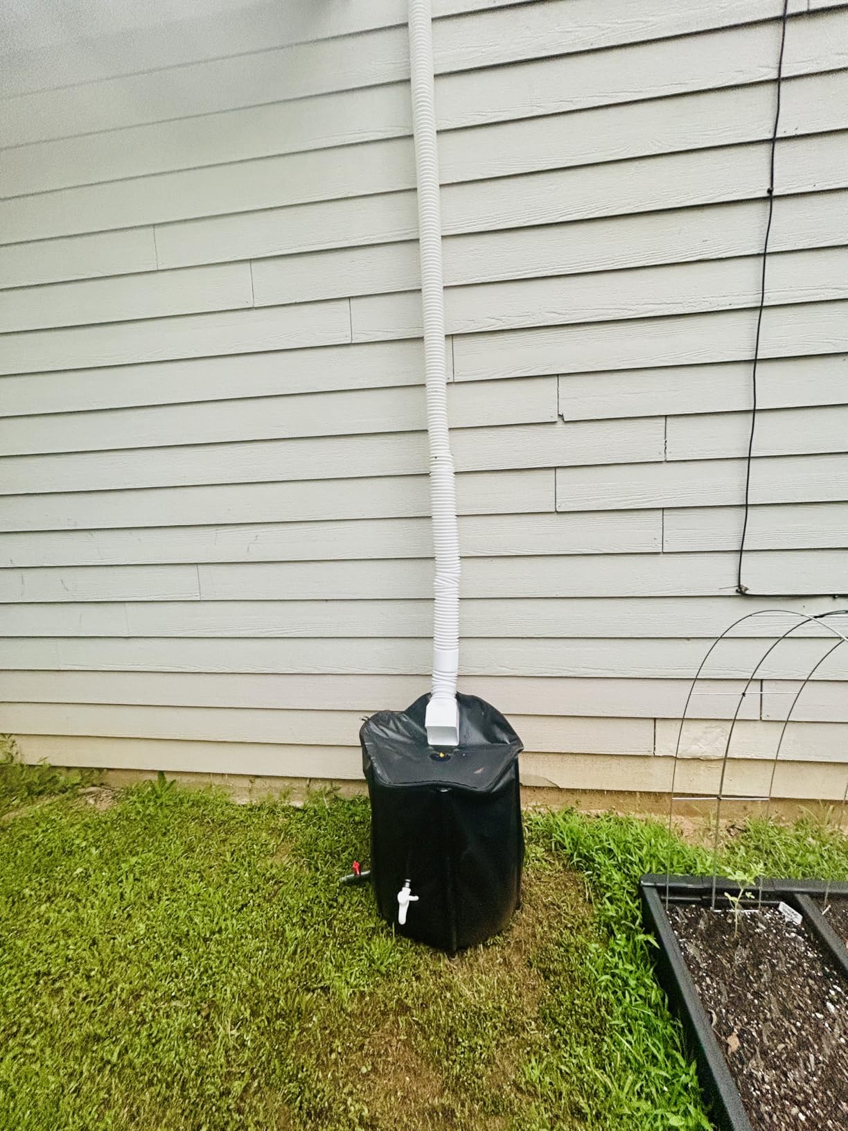 Collapsible Rain Barrel Water Storage Containers-53 Gallon Portable Rainwater Collect System Water Tank to Collect Rainwater from Gutter Downspout Water Catcher with Spigots,Filter & Overflow Kits customer photo 2