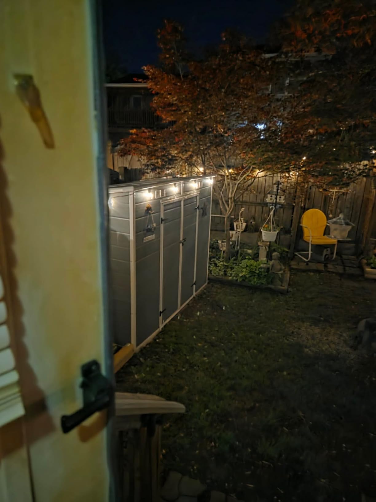 addlon 102FT(96+6) Solar String Lights Outdoor with Remote, Waterproof Patio Lights with 30 Shatterproof LED Bulbs, 30H+ Long-Lasting Dimmable & Timable Solar Light for Backyard Camping Garden Decor customer photo 2