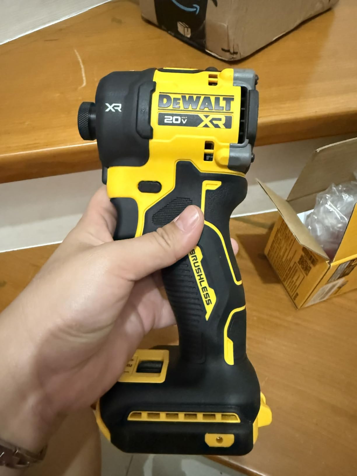 DEWALT 20V MAX 1/4 Inch Hydraulic Impact Driver,Quiet, Brushless Cordless XR Extreme Runtime, LED Halo Ring, Tool Only (DCF870B) customer photo 2