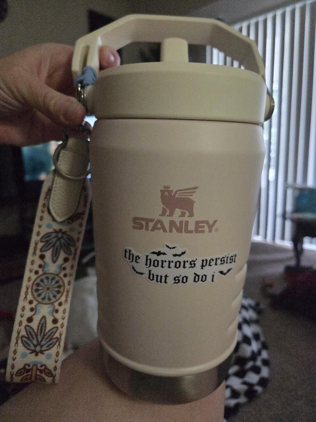 STANLEY IceFlow 2.0 Flip Straw Jug with Handle 40 oz | Twist On Lid and Flip Up Straw | Leakproof for Travel and Sports | Insulated Stainless Steel | BPA-Free | Black 2.0 customer photo 1