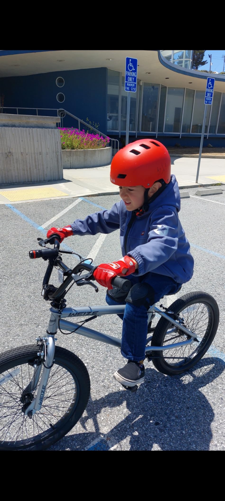 WEIZE Freestyle BMX Bike, 20 inch Trick Bicycle for Kids, Hi-Ten Steel Frame, 360 Degree Rotor, 4 Pegs Single Speed Teen Bike customer photo 2