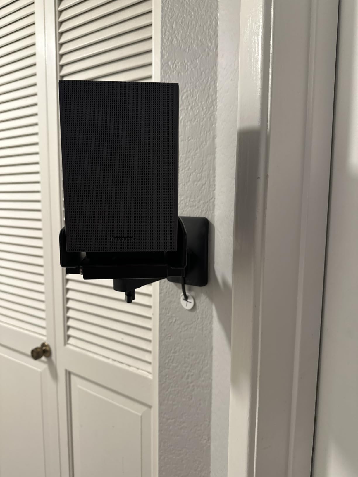 Q990F 11.1.4ch Q Series Subwoofer + Rear Speaker, Wireless Dolby Atmos, Q-Symphony, Game Mode Pro, Adaptive Sound (HW-Q990F, 2025) customer photo 2