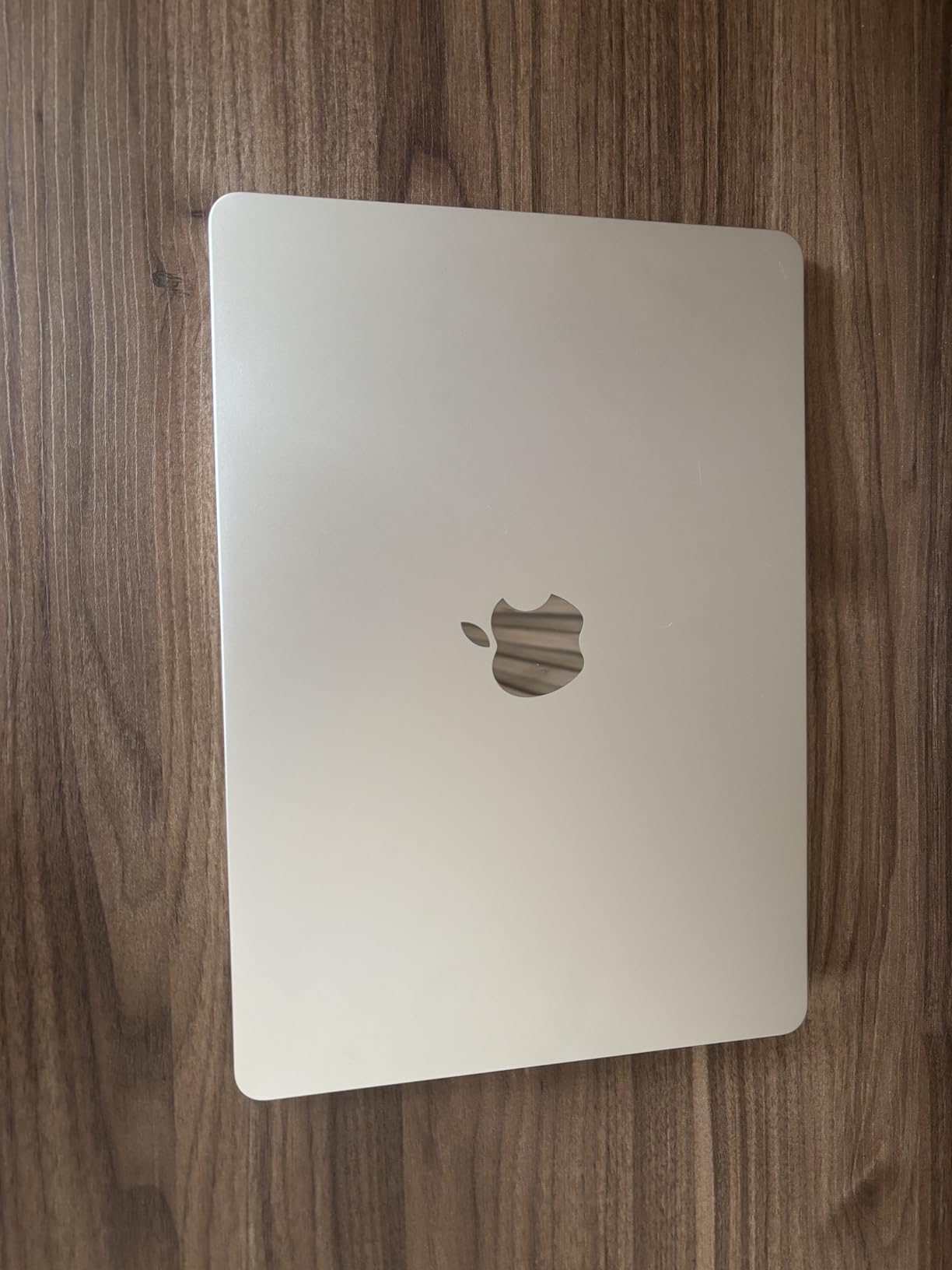 Apple 2025 MacBook Air 13-inch Laptop with M4 chip: Built for Apple Intelligence, 13.6-inch Liquid Retina Display, 16GB Unified Memory, 256GB SSD Storage, 12MP Center Stage Camera, Touch ID; Midnight customer photo 2