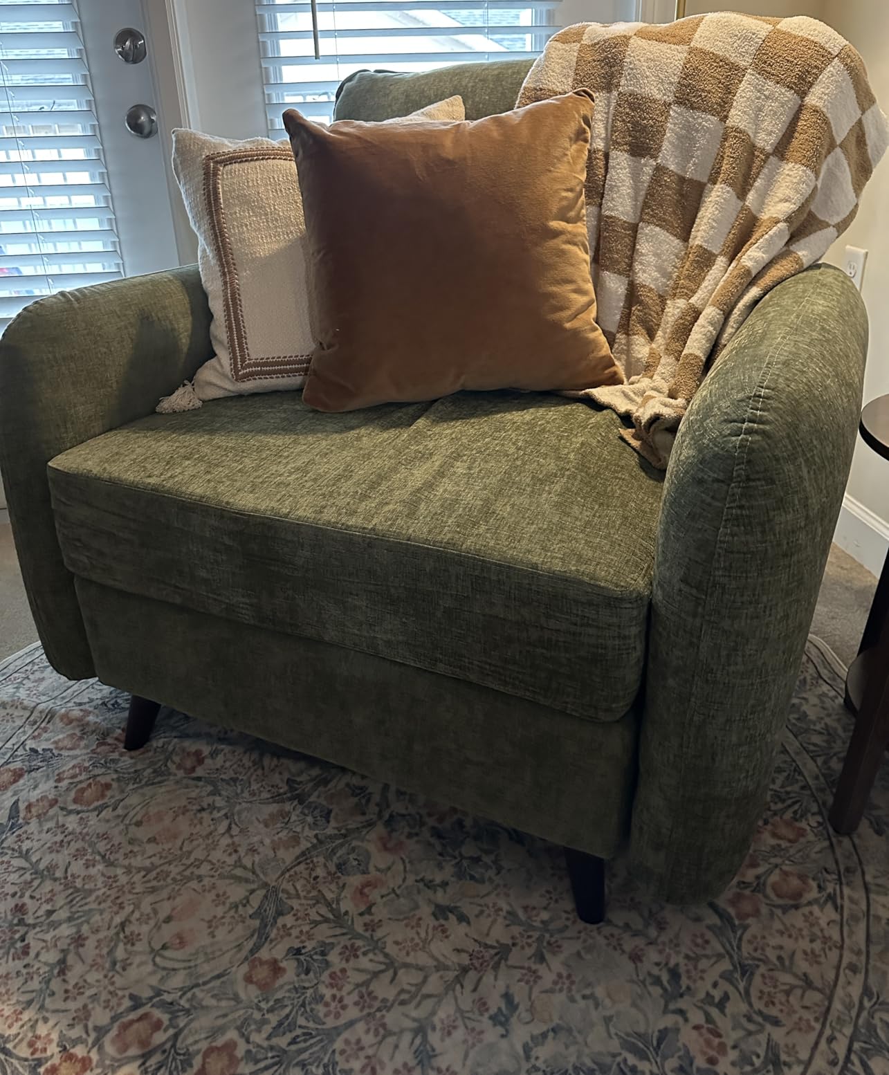Rexulqo Oversized Accent Chair with All Seats Storage, Comfy Living Room Chairs with 2 Throw Pillow, Upholstered Mid-Century Armchair, 24.5'' Deep Seat, Reading Chair for Bedroom,Office, Chenille, Green customer photo 2