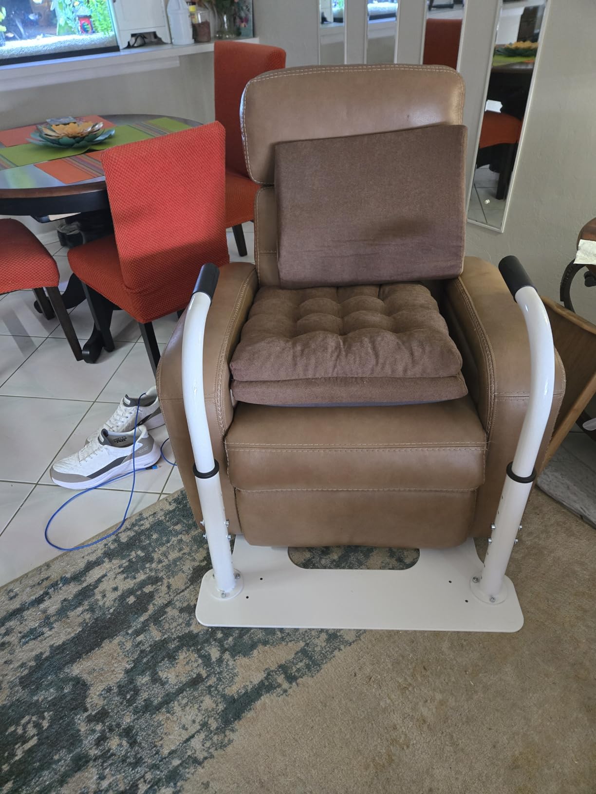 Heavy Duty Couch Stand Assist, Height & Width Adjustable Standing aid & Support Device, Chair/Sofa Stand Assist for Elderly Mobility & Daily Living Sit to Stand(400LBs Loading, Black) customer photo 1