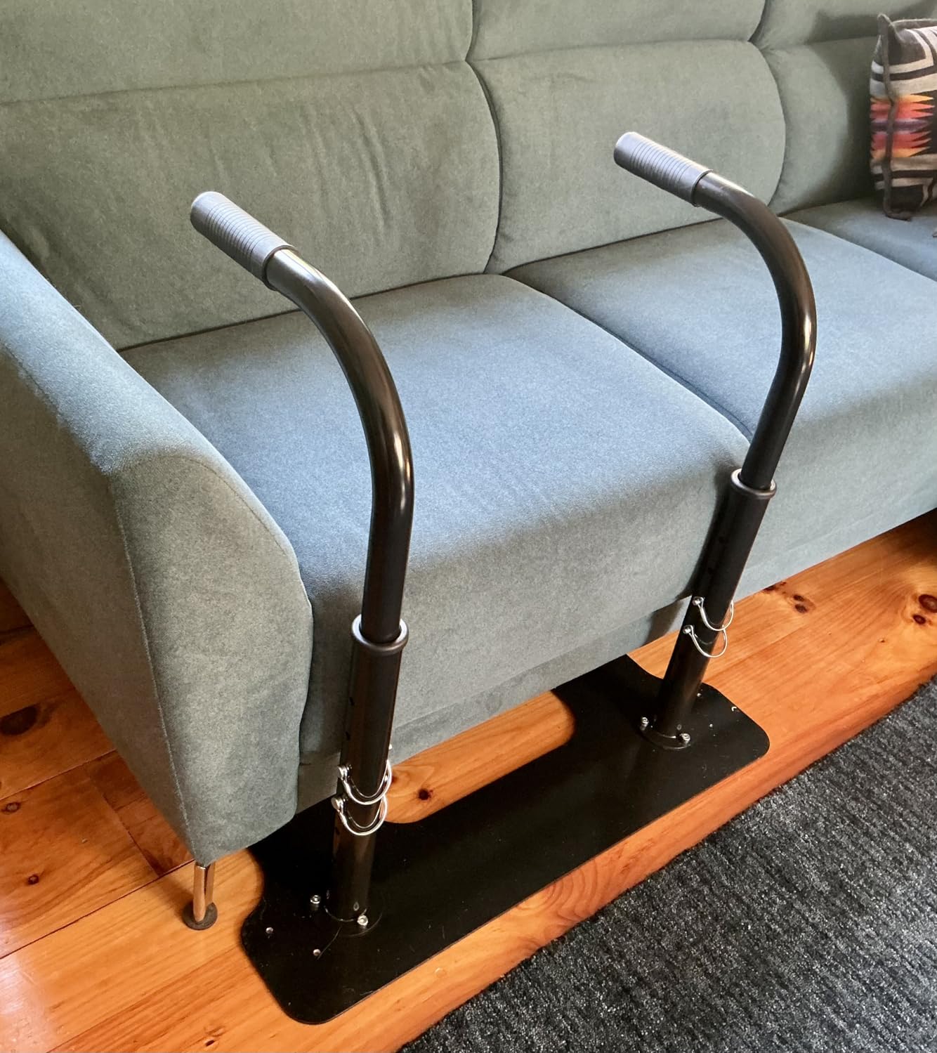 Heavy Duty Couch Stand Assist, Height & Width Adjustable Standing aid & Support Device, Chair/Sofa Stand Assist for Elderly Mobility & Daily Living Sit to Stand(400LBs Loading, Black) customer photo 2