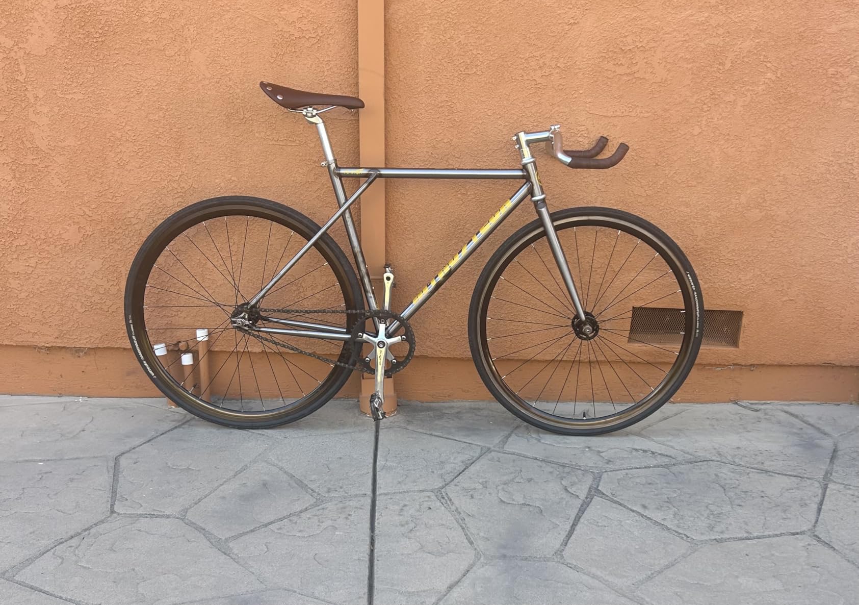 FM007 INTRO7 Fixed Gear Bicycle Frame CR-MO Track Frameset for Cycling 52cm and 55cm GT Cross Version customer photo 1