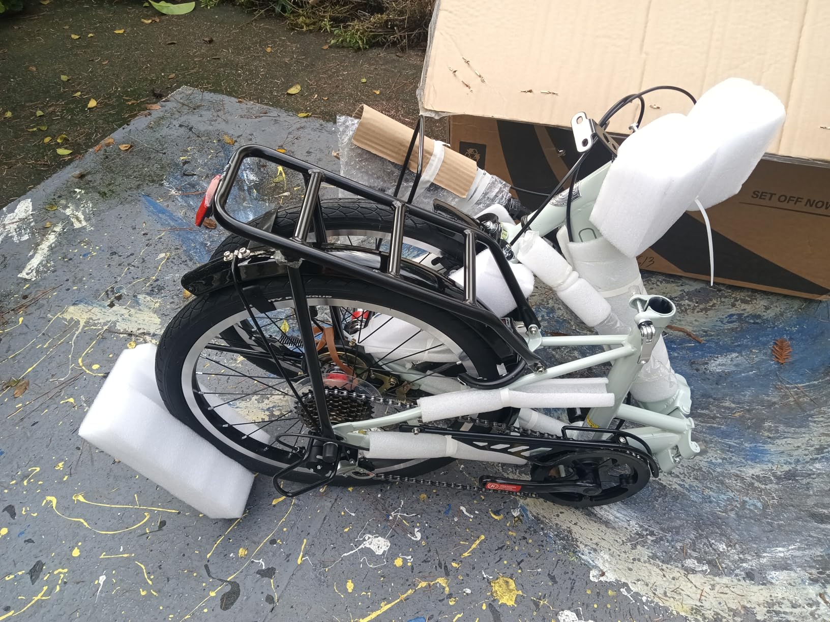 AVASTA Quartet Folding Bike, 20/24 Inch, 7-Speed, Dual Brakes with Basket and Rear Rack customer photo 2