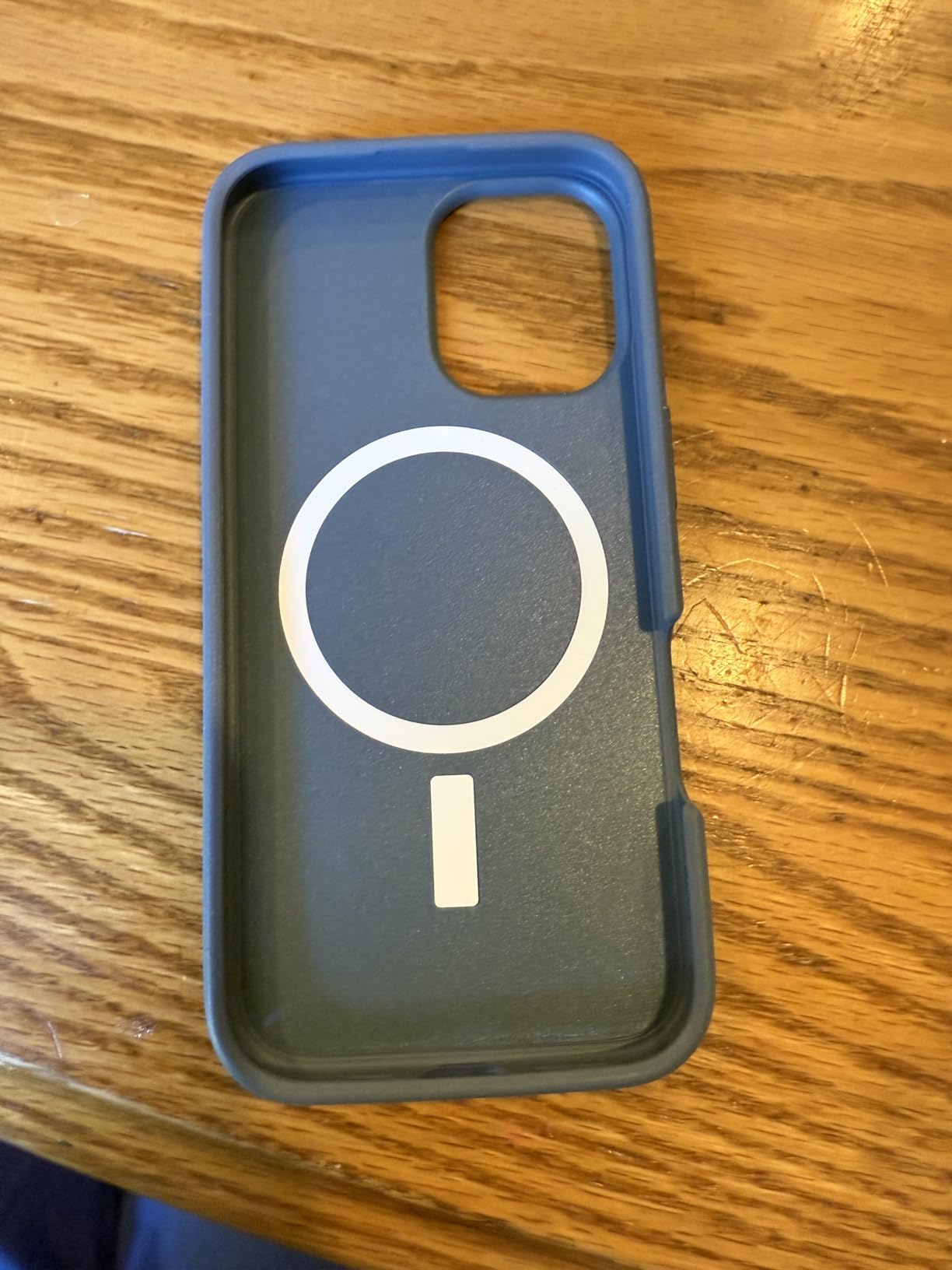 OtterBox iPhone 16 - Symmetry MagSafe Case - Ultra-Slim - Raised Edges Protect Camera & Screen - Clear customer photo 2