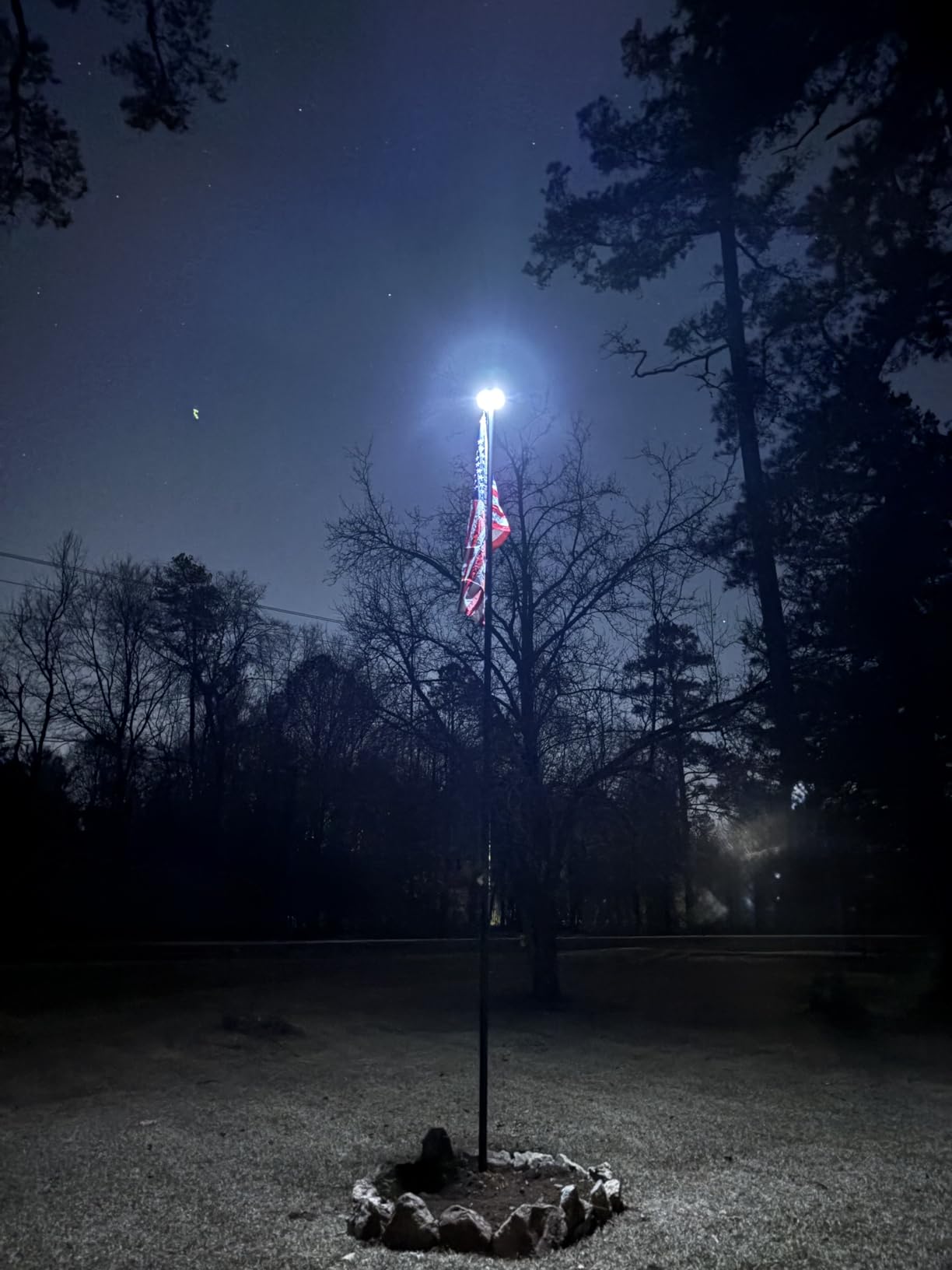 25 FT Heavy Duty Flag Pole with 144 LED Solar Light, 12 Gauge Extra Thick Aluminum Flagpole for Outside House customer photo 2