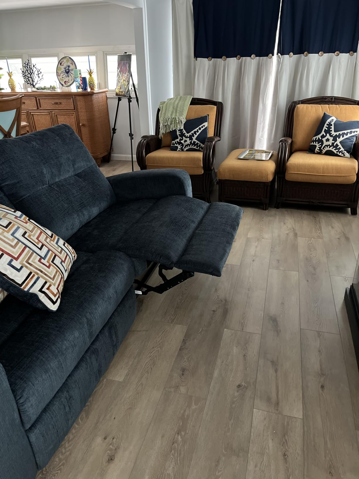 Signature Design by Ashley Danum Casual Manual Tufted Wall Hugger Recliner with Track Arms, Blue customer photo 1